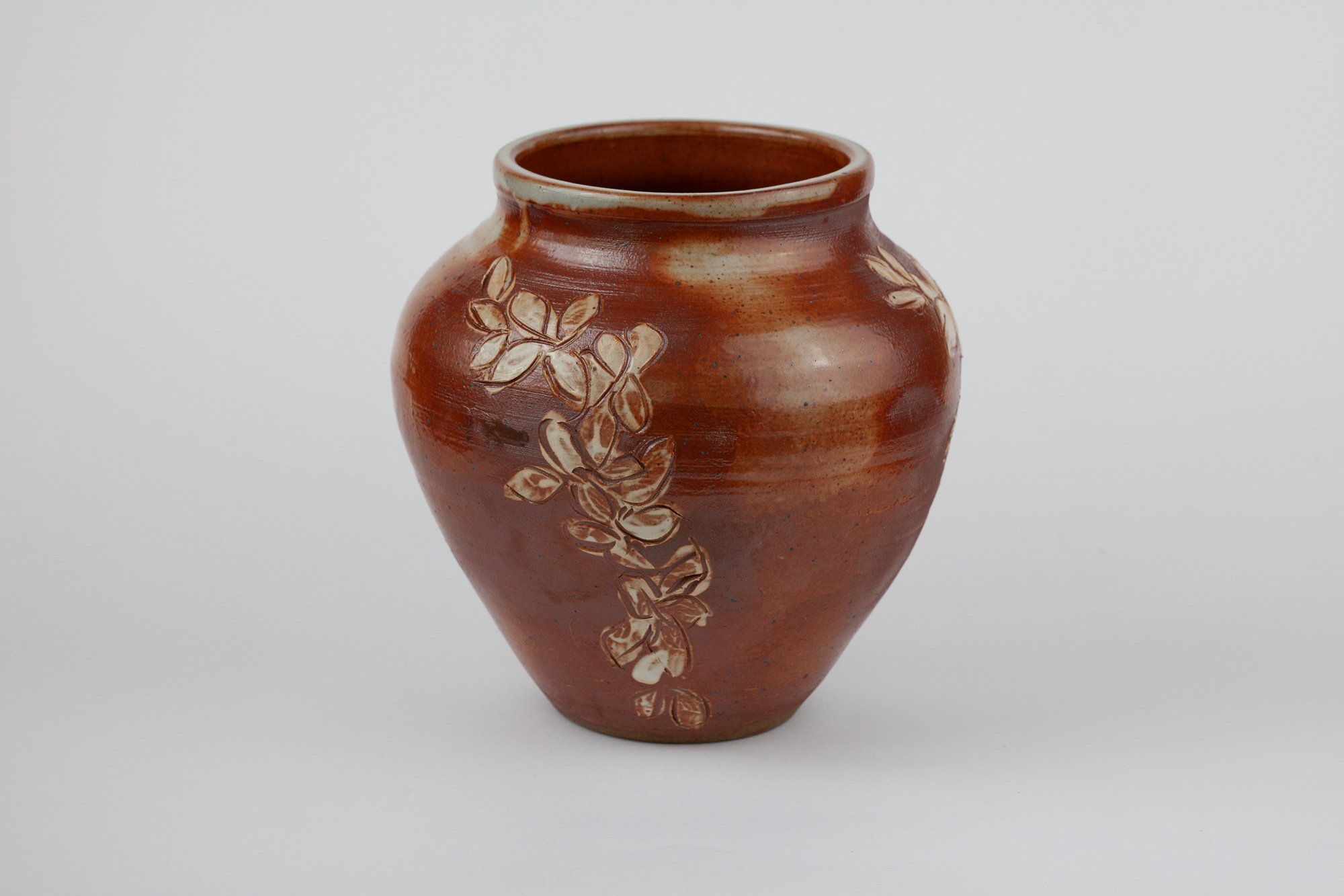 9 inch shino vase.jpg