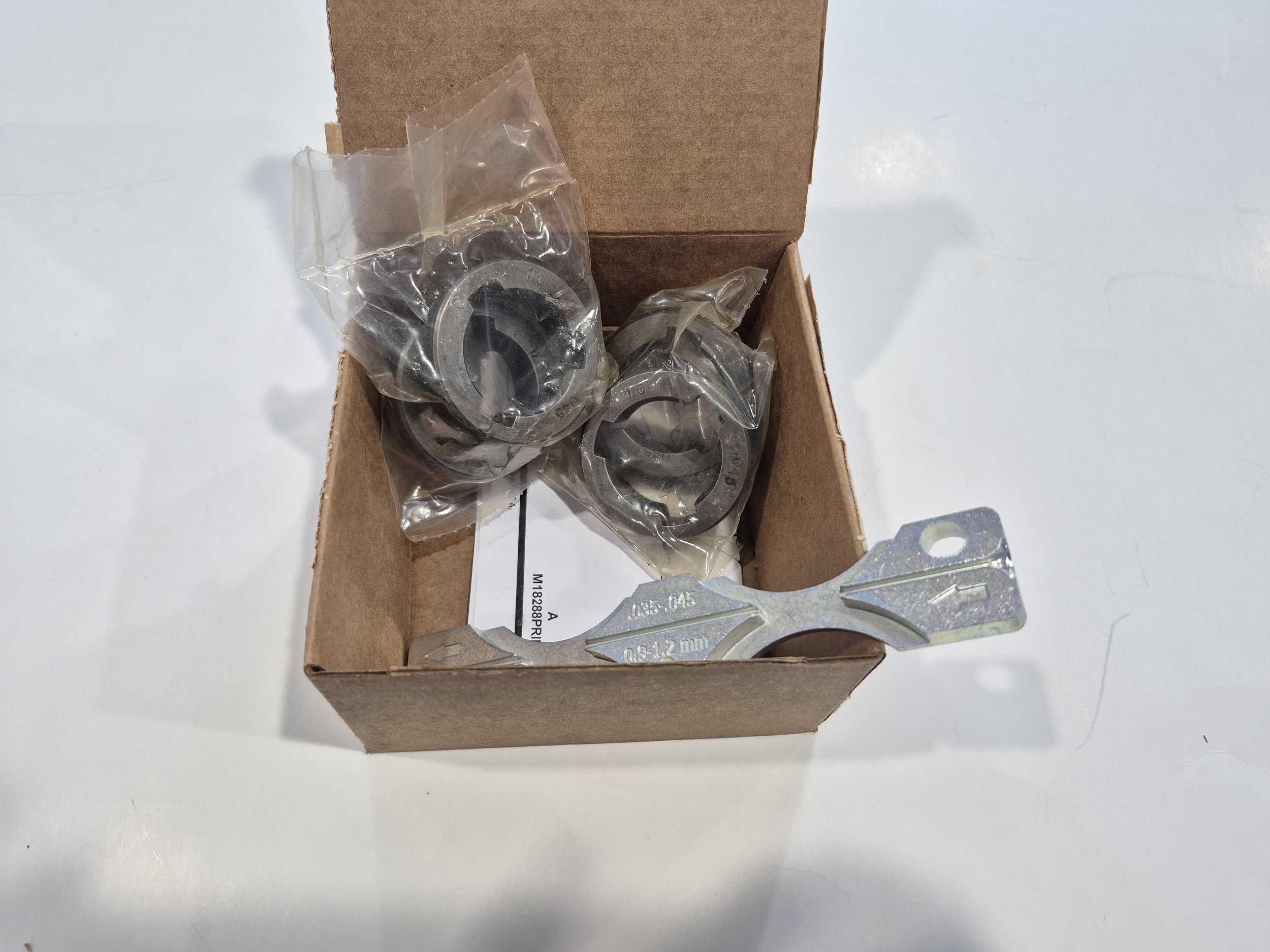 Lincoln Drive Roll Kit