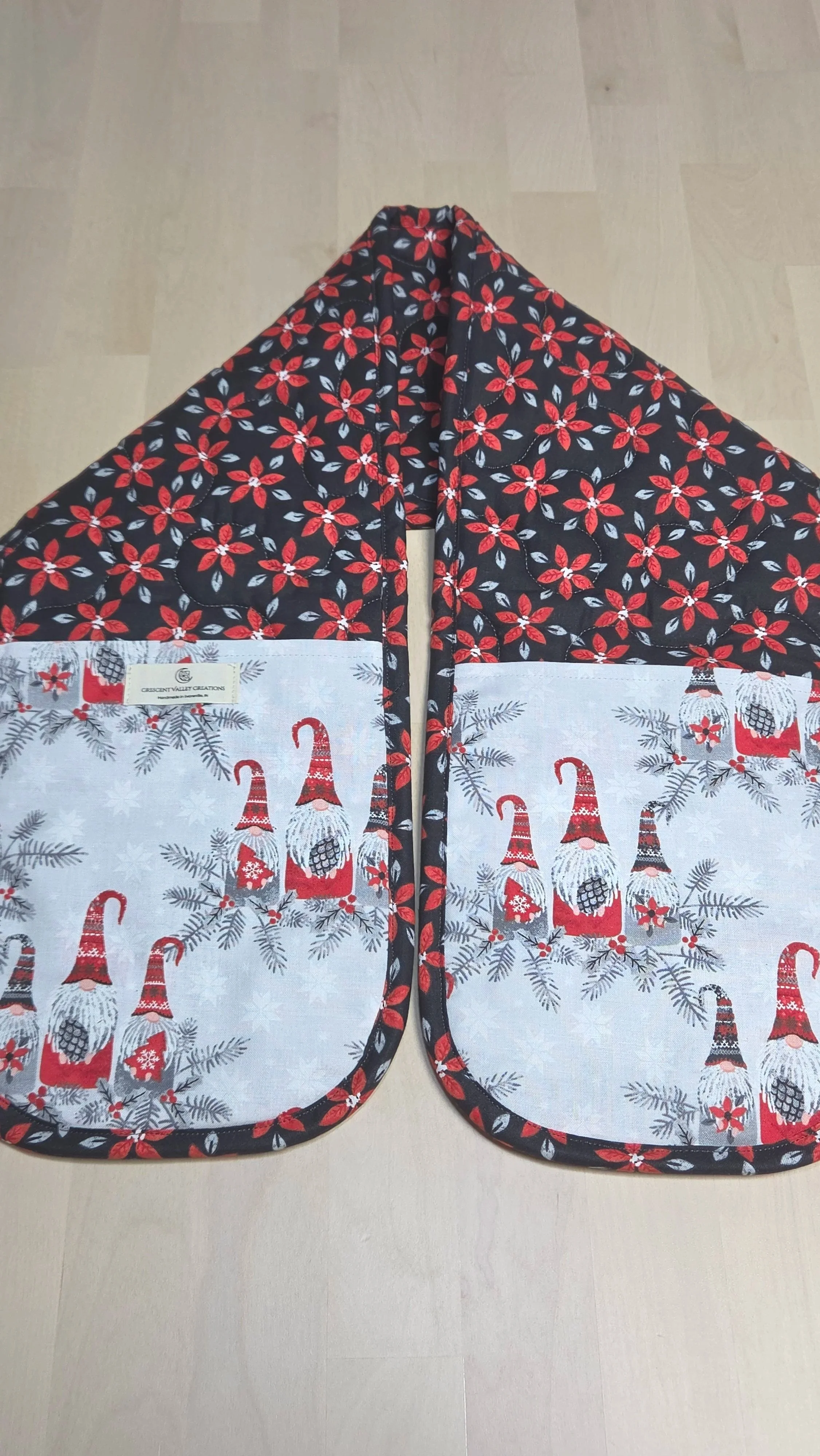 Gnomes+Pockets.jpg