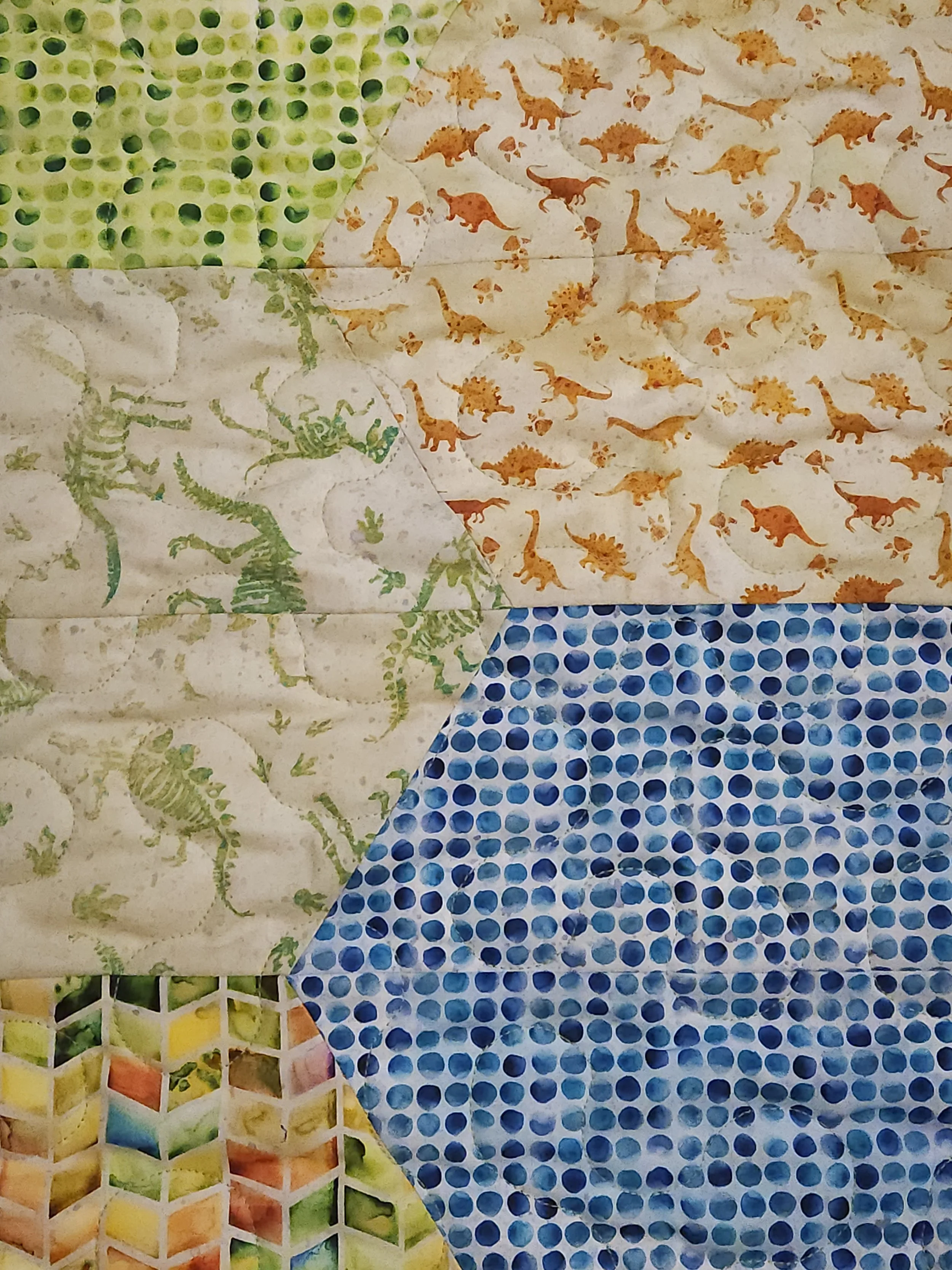 Hexi Dinos Closup.jpg