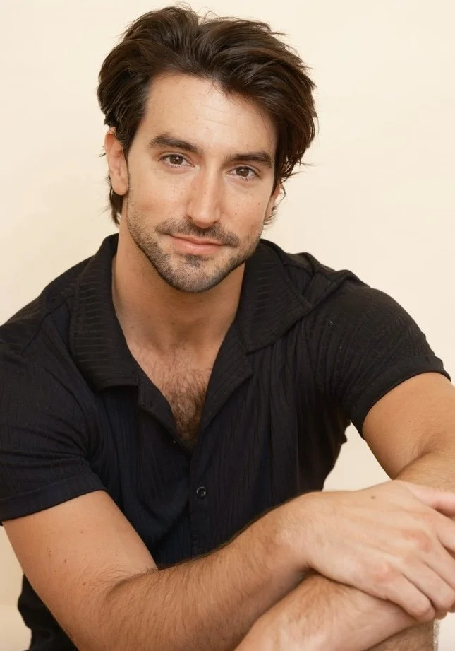 Headshot Vertical Drama Actor Mark Pontarelli