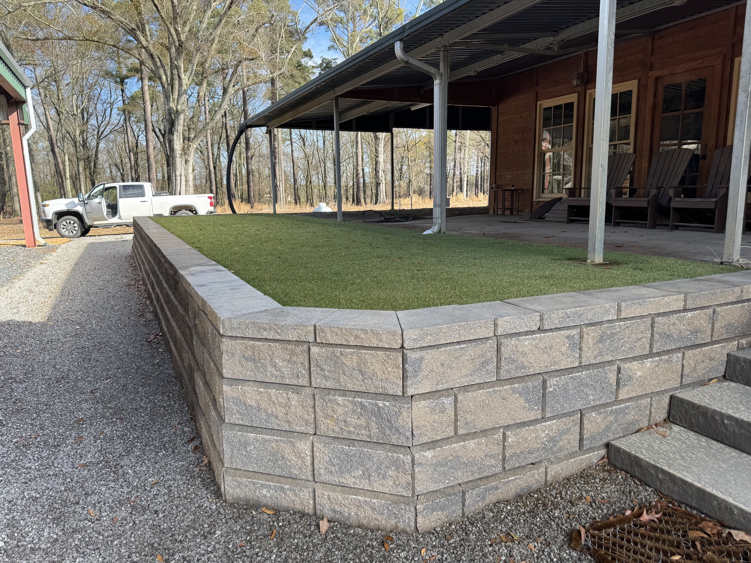 Allen Block wall with synthetic grass