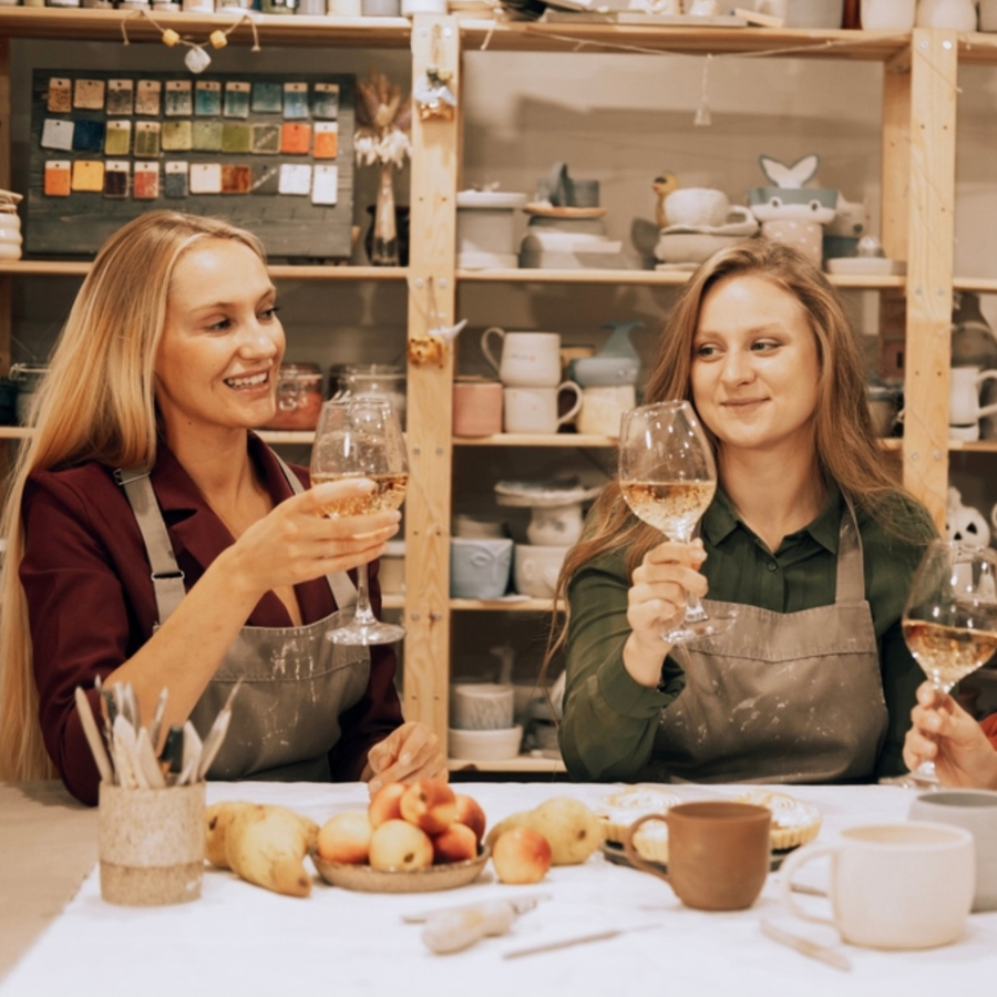 Pottery and Prosecco