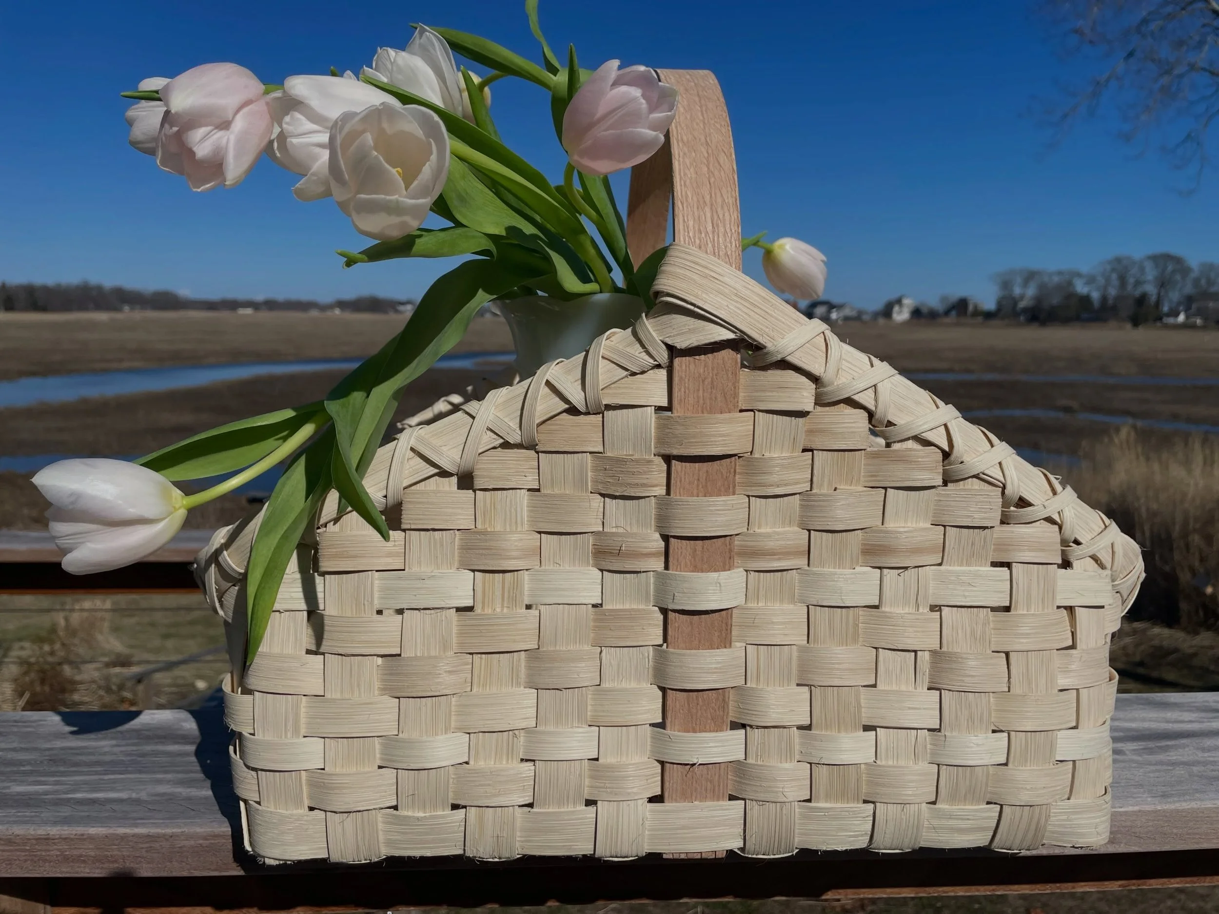 check out our updated website for this &amp; more! 💻💐🧺 www.beachtreebaskets.com