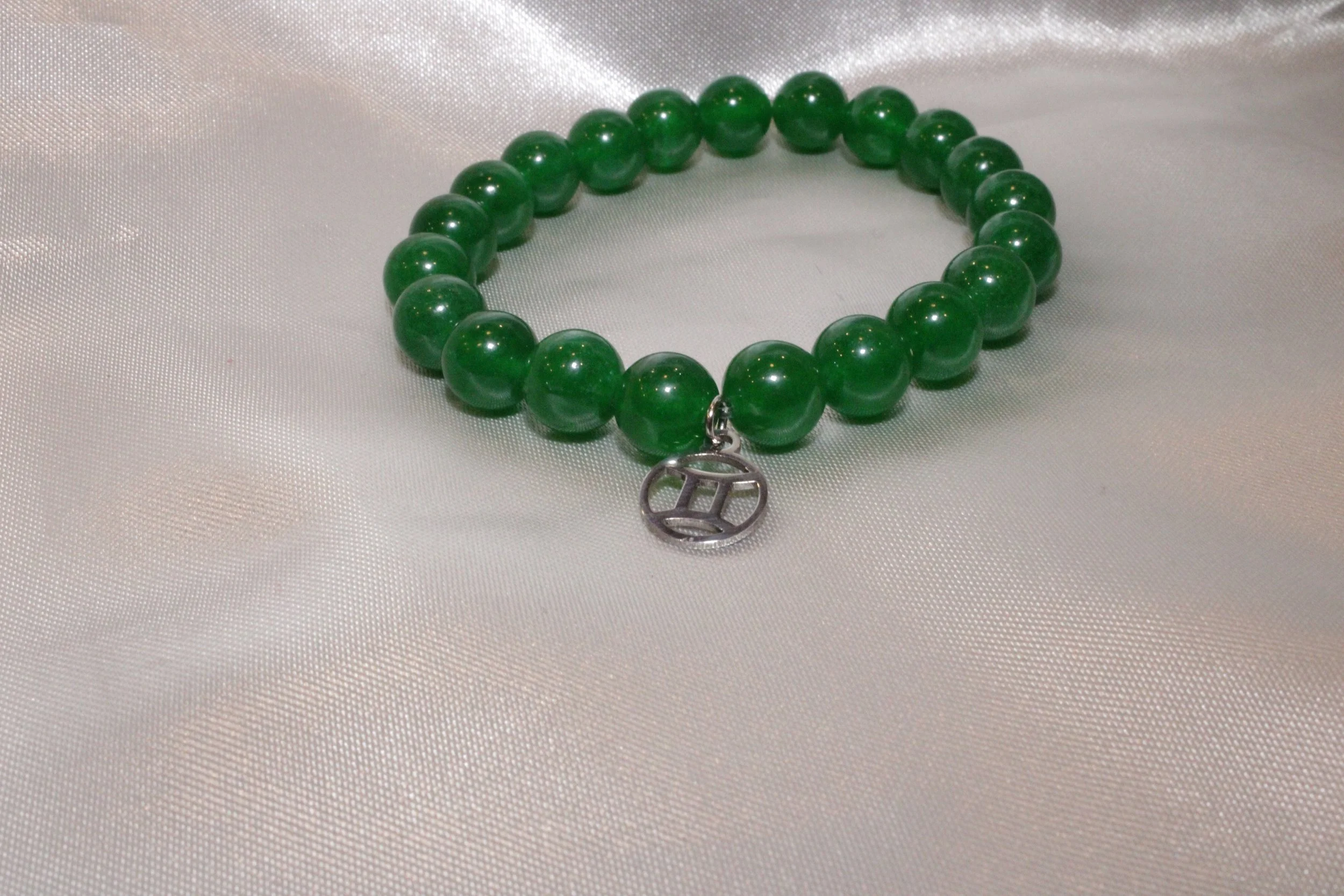 Emerald/May: Gemini (May 21 - June 20)