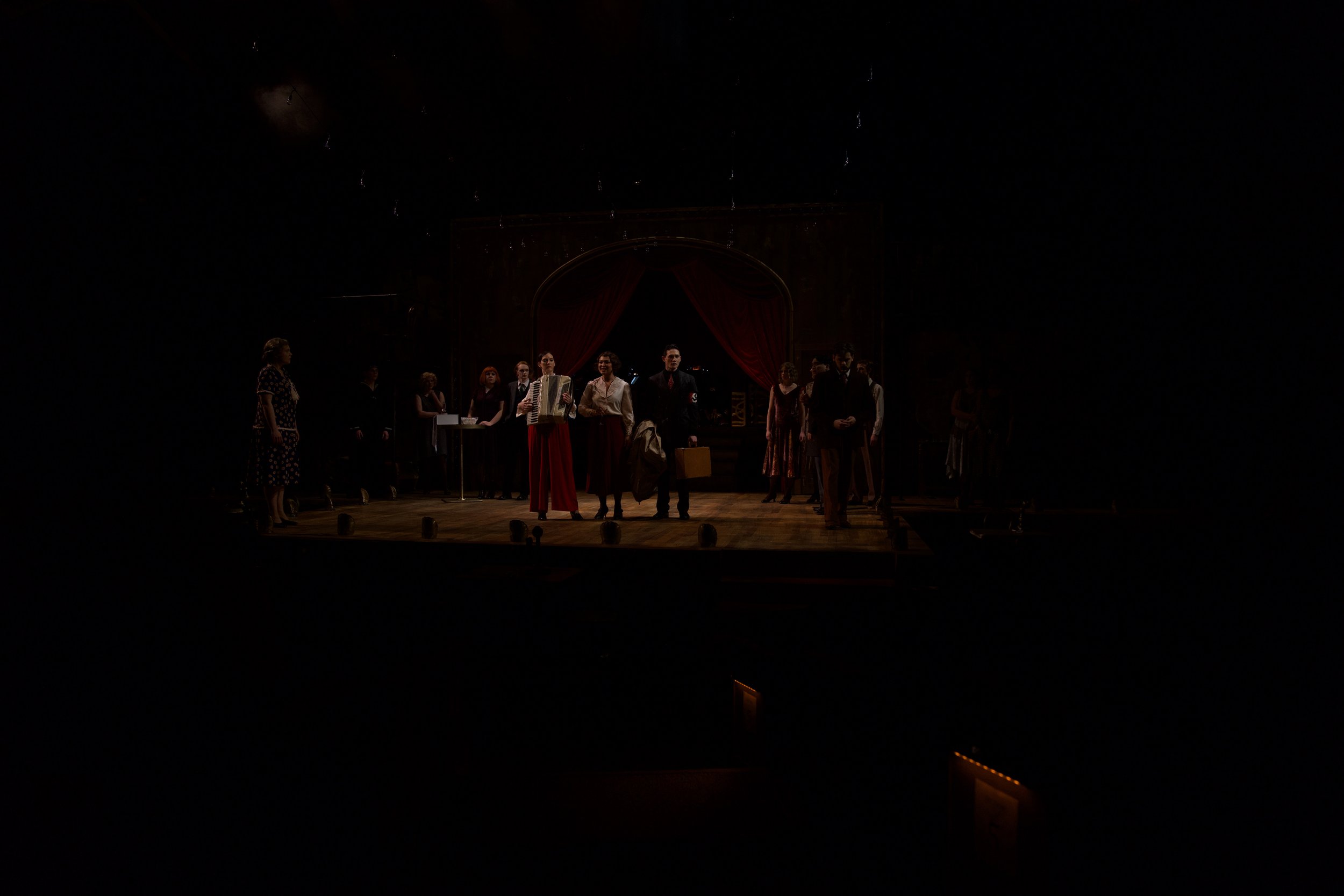 Warmka-Cabaret110.jpeg