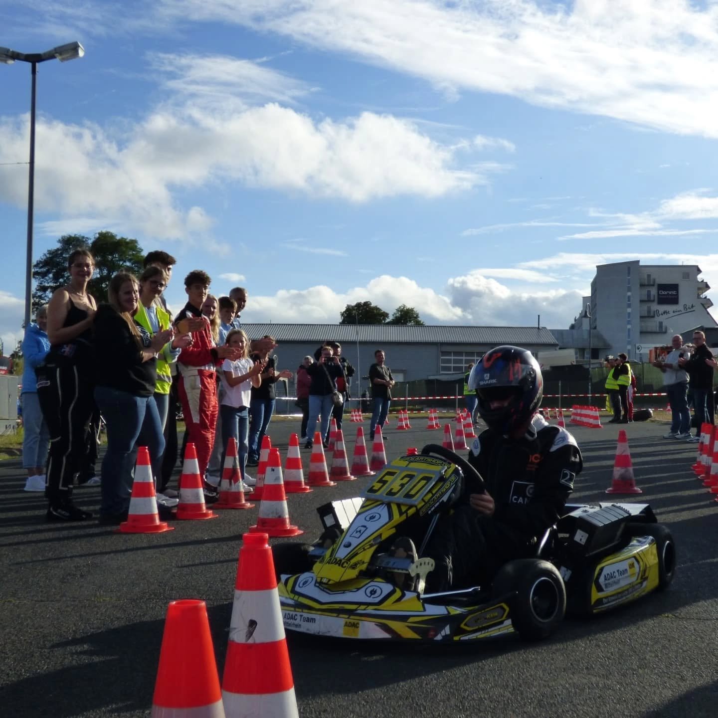 Mittelrheinmeister 2025 🏆
Und nach 11 Jahren auch das letzte Rennen im Mittelrhein. Es hat sehr viel Spa&szlig; gemacht mit euch die Strecke zu teilen und euch als Teamkollegen und Rivalen zu haben. 
Vielen Dank an mein Team die das alles m&ouml;gli