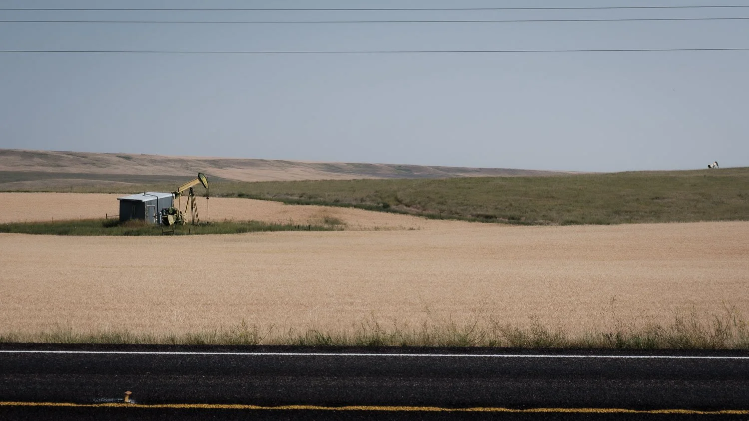 Montana oil field, near Dupuyer.jpg