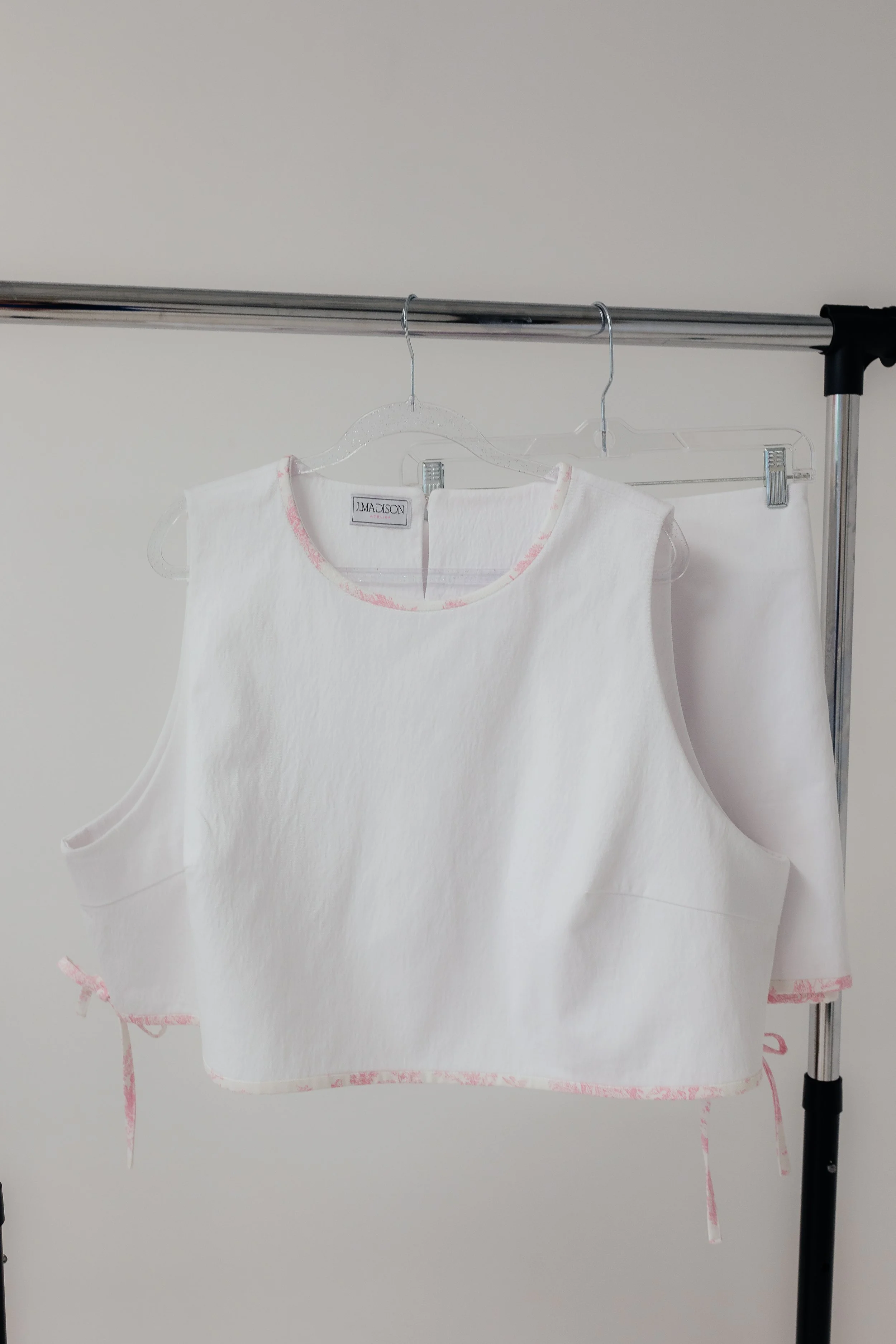Robbie Toile Trimmed Crop Top