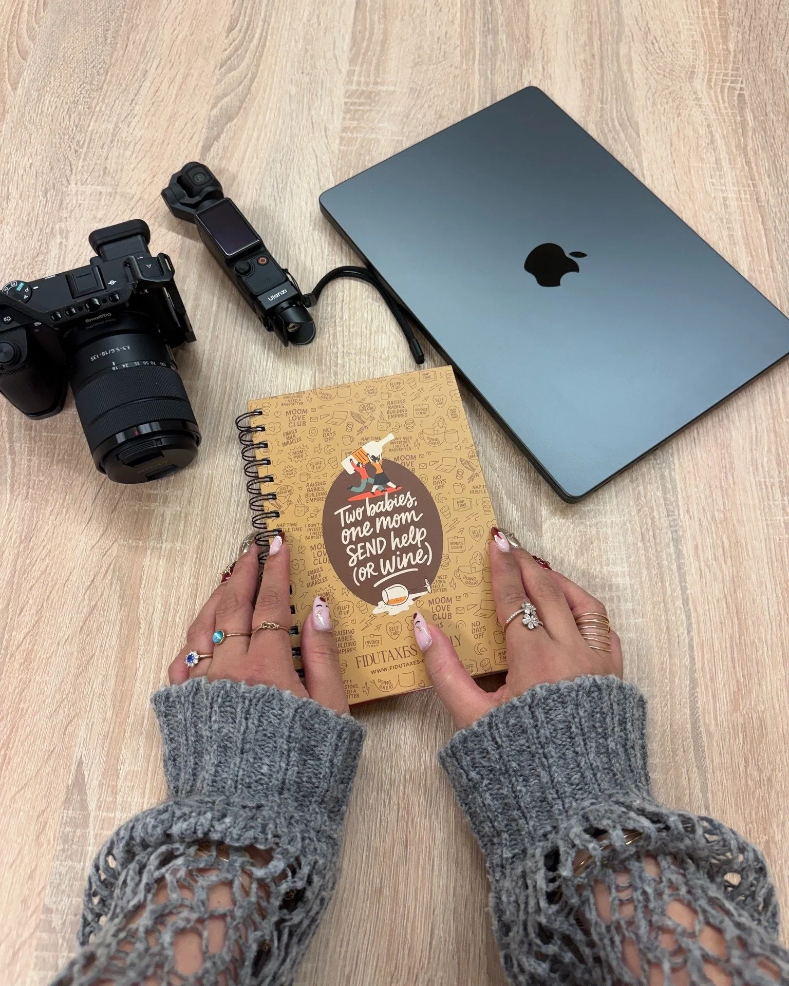 Apr&egrave;s quelques jours de repos, nous sommes de retour!

🔔 Rappel important
Nous avons jusqu'au 31 janvier pour faire les annonces des salaires. N'h&eacute;sitez  pas &agrave; nous transmettre toutes les informations n&eacute;cessaires!

💡 Imp