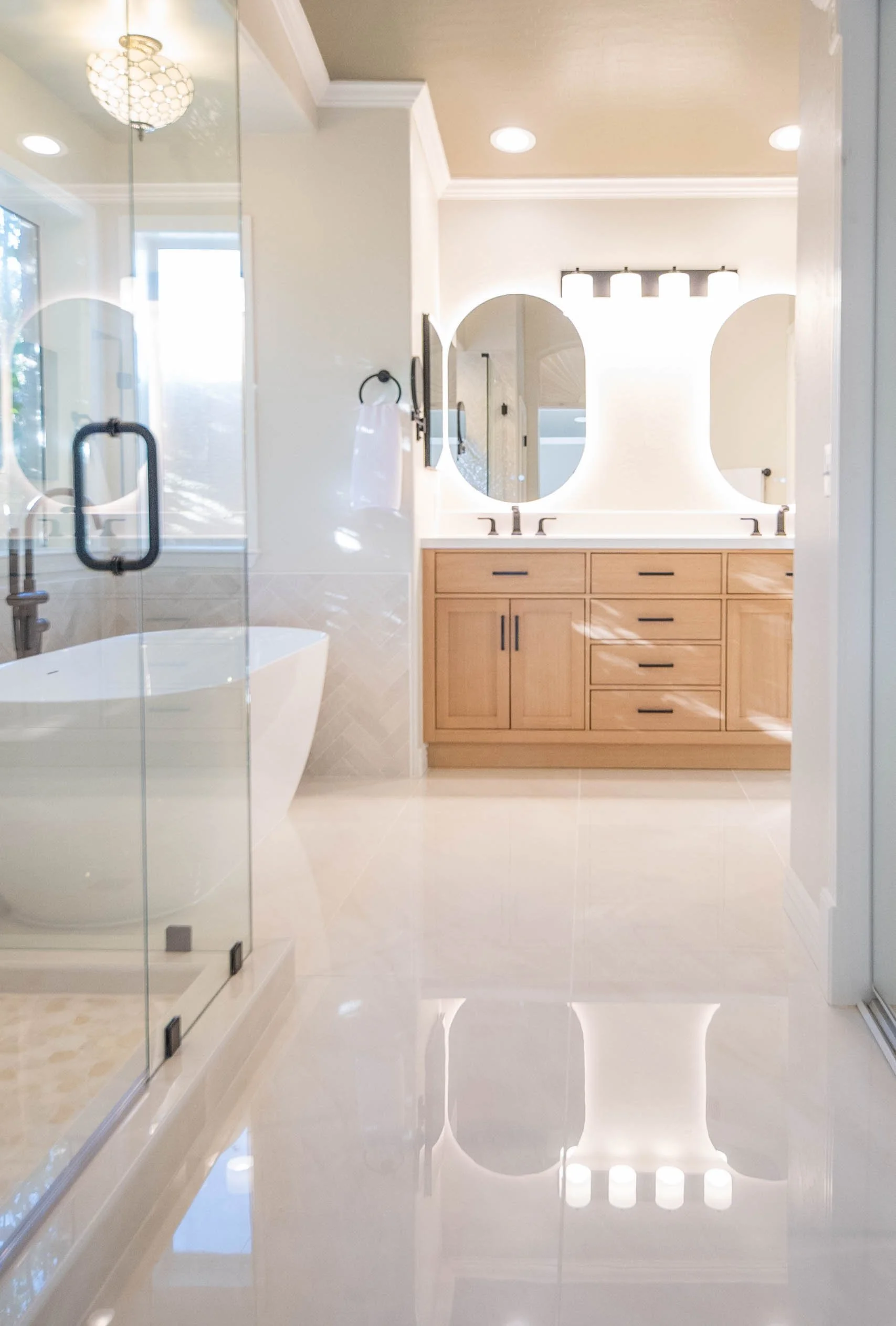 Bathroom x porch-2.jpg