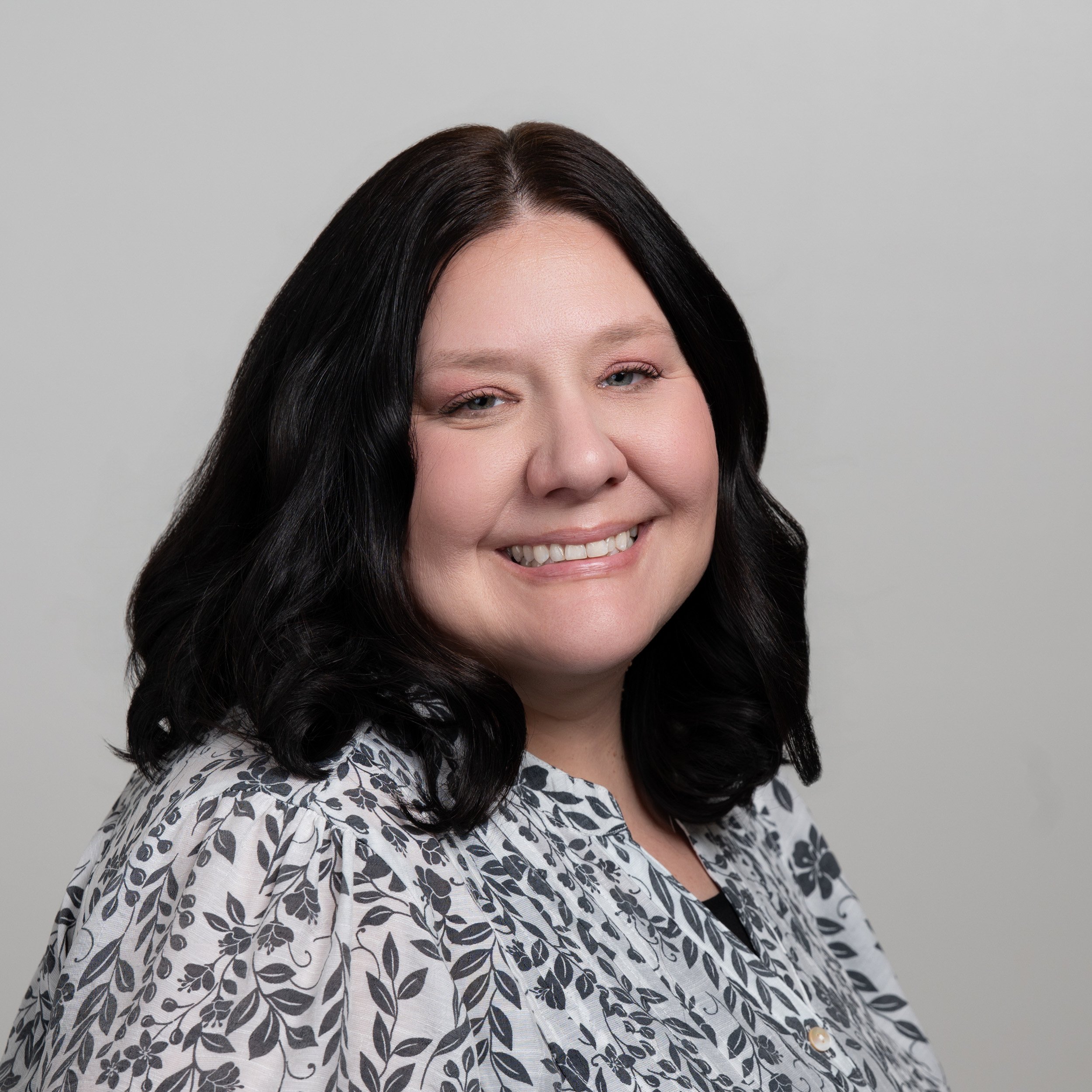 Sherry Harger Headshot