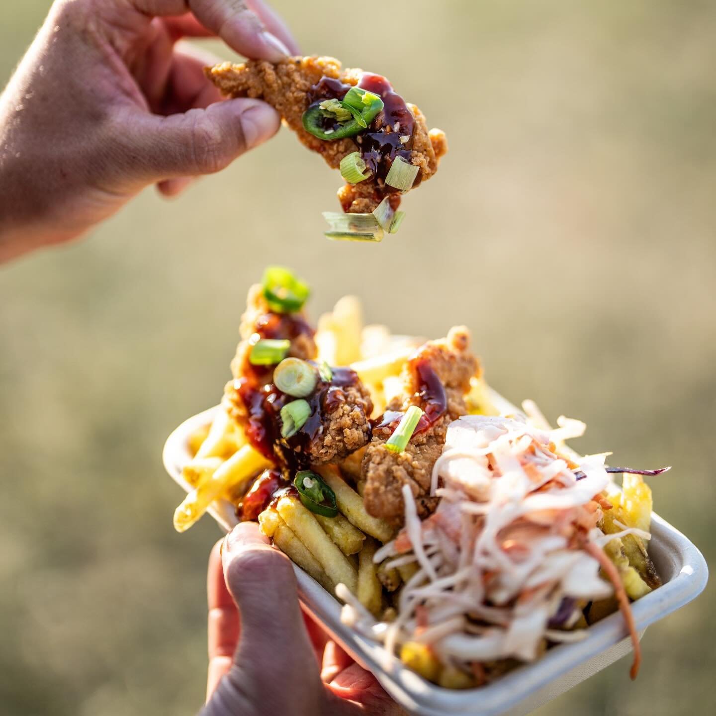 #funfactfriday 

This Summer, we sold almost 11.5 ton of fries between our 3 kitchens! 🍟🍟 That is equivalent to about 3 of our food truck 😮&hellip; The best event for fries sold was @boomtownfairofficial 🥳 

These photos are just a few ways we pu