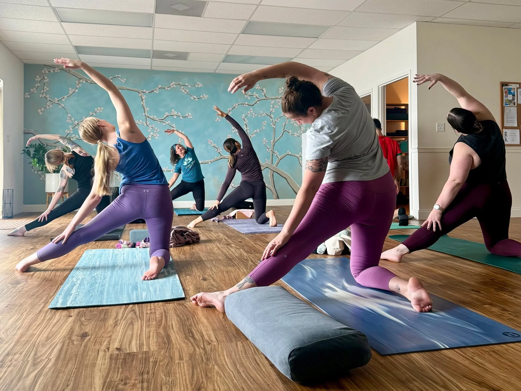 ✨ Day 1 of the first Yoga Teacher Training at Lorenzen Studios ✨