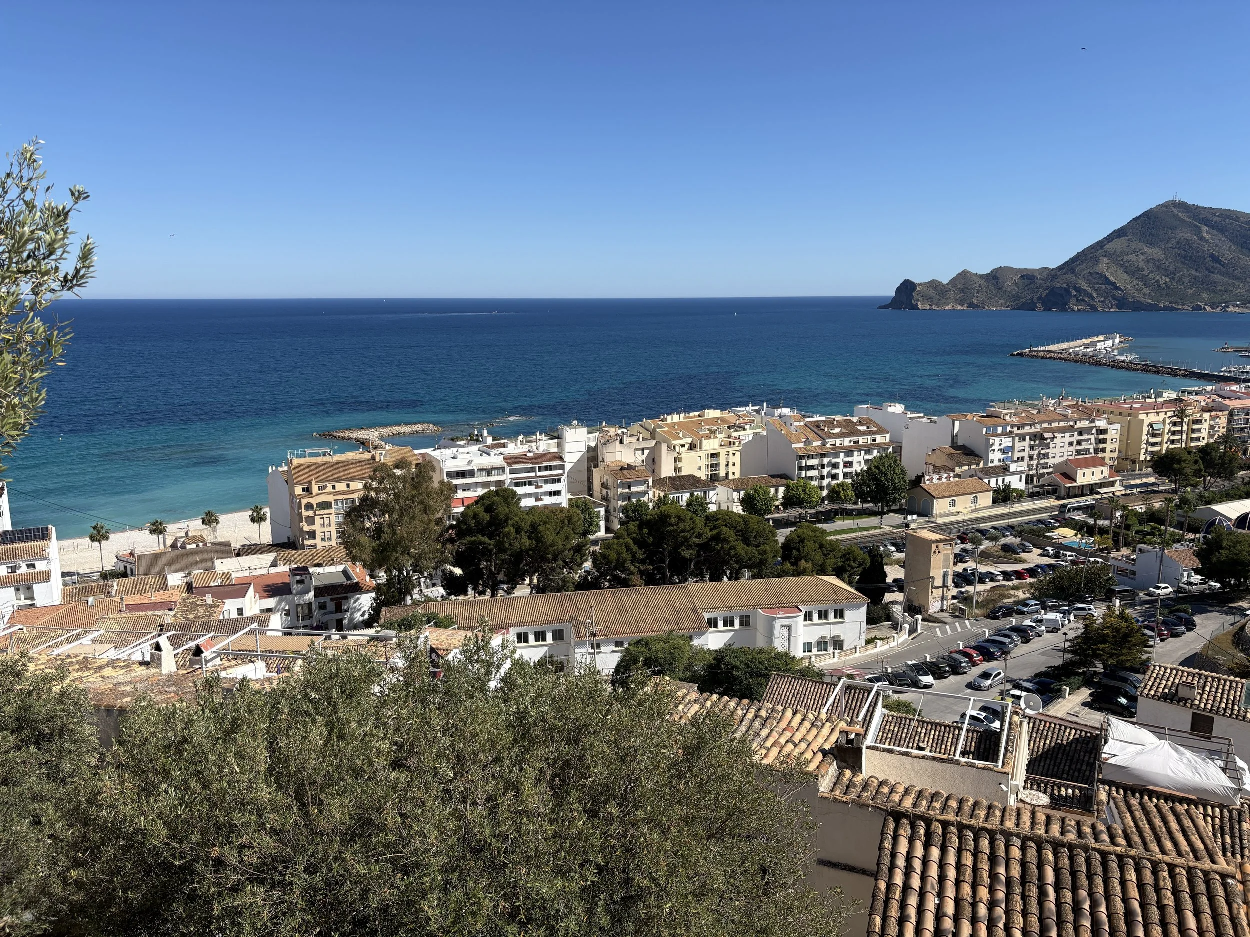 Info session + meet &amp; greet for the Spain 2027 wellness retreat