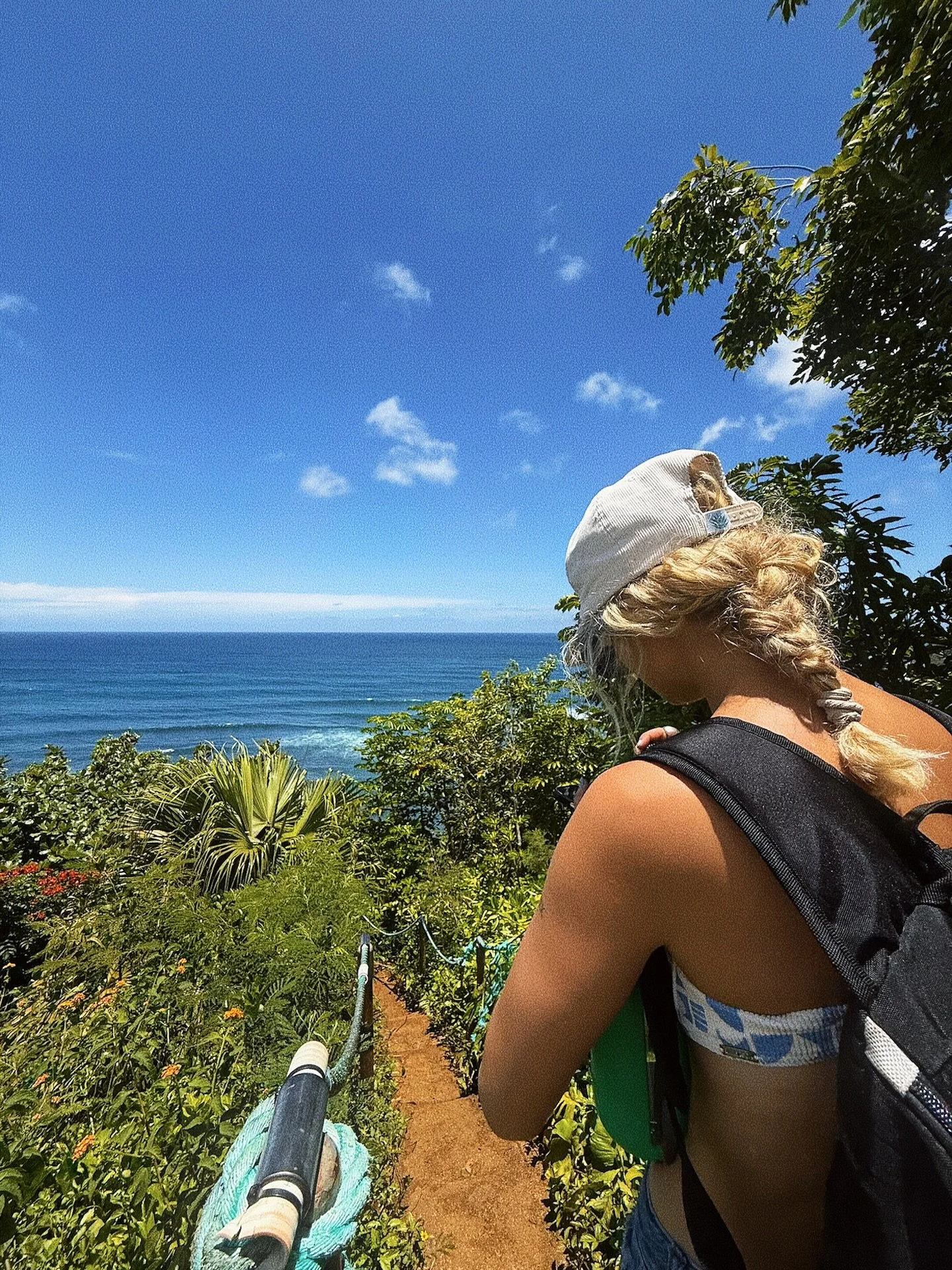 a little photo dump &amp; some fav words recently 🐟🤠🌞🤸🏼&zwj;♀️🌺