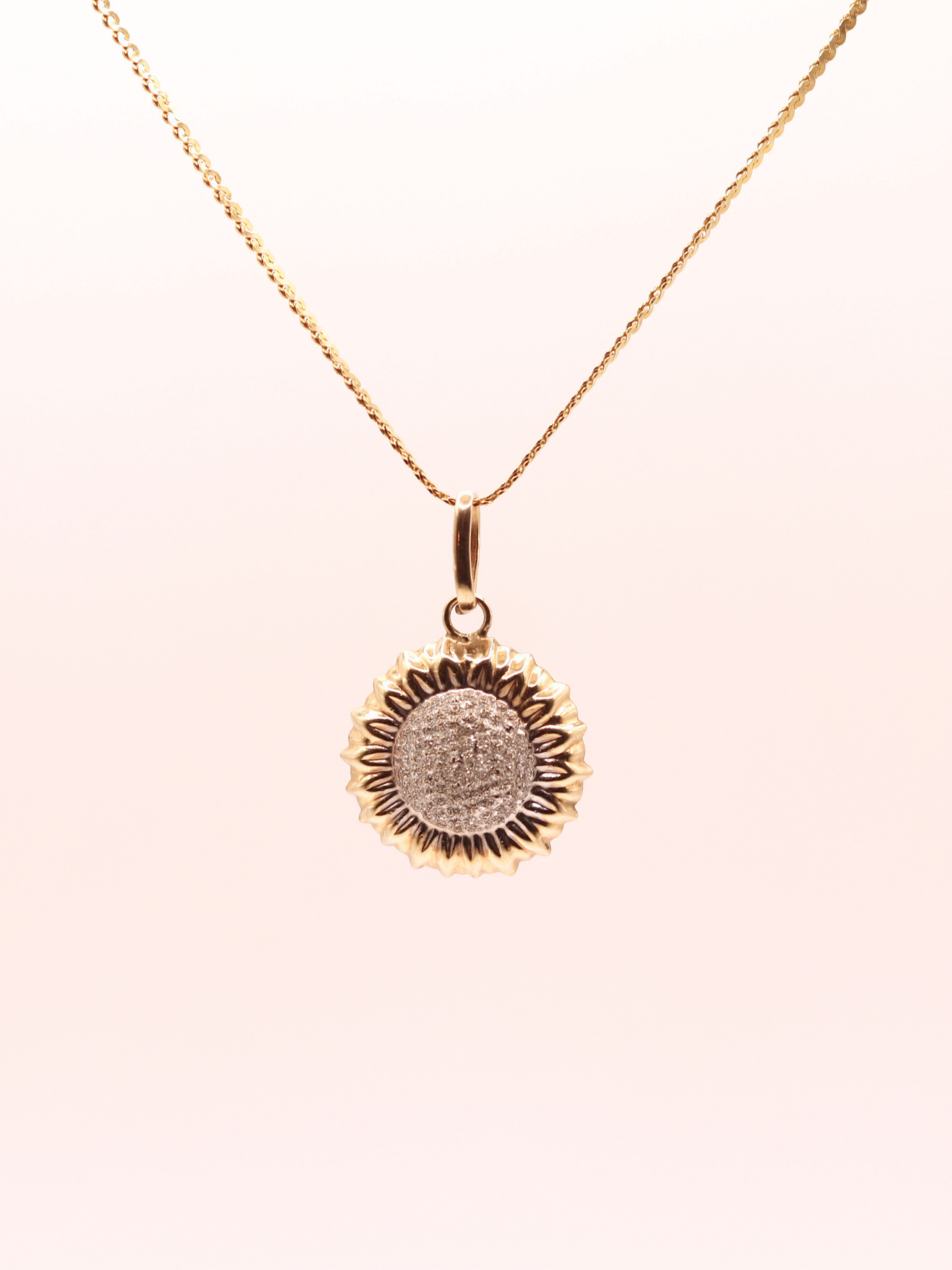 Vintage 10K Yellow & White Gold Sunflower Charm
