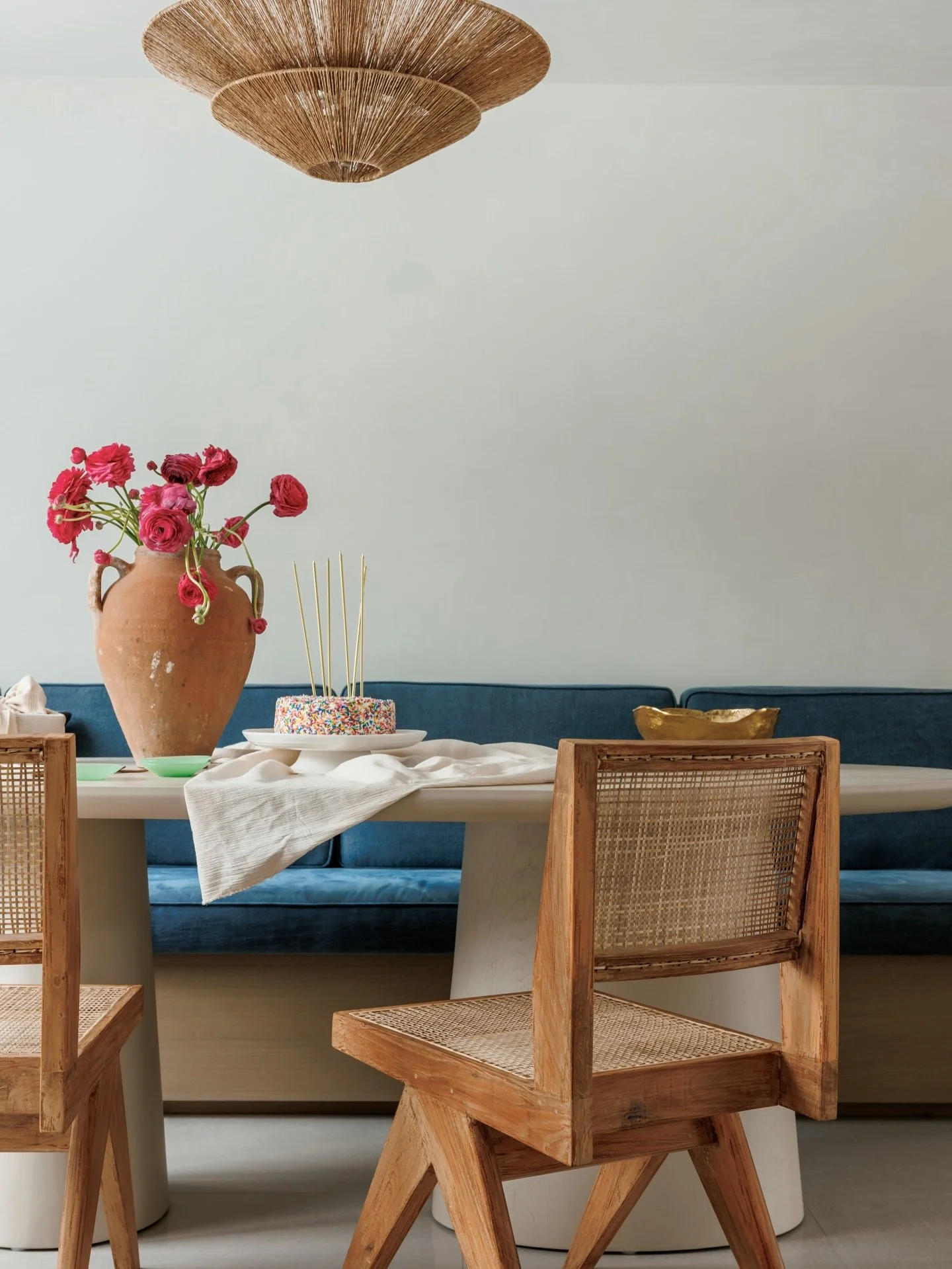 getting ready to celebrate a very big birthday this weekend 🧁 

so grateful, inspired and ready to take on all the goodness this next decade is going to bring 🤎

📸: @23mediaco 

Dining Room Renovation Interior Design