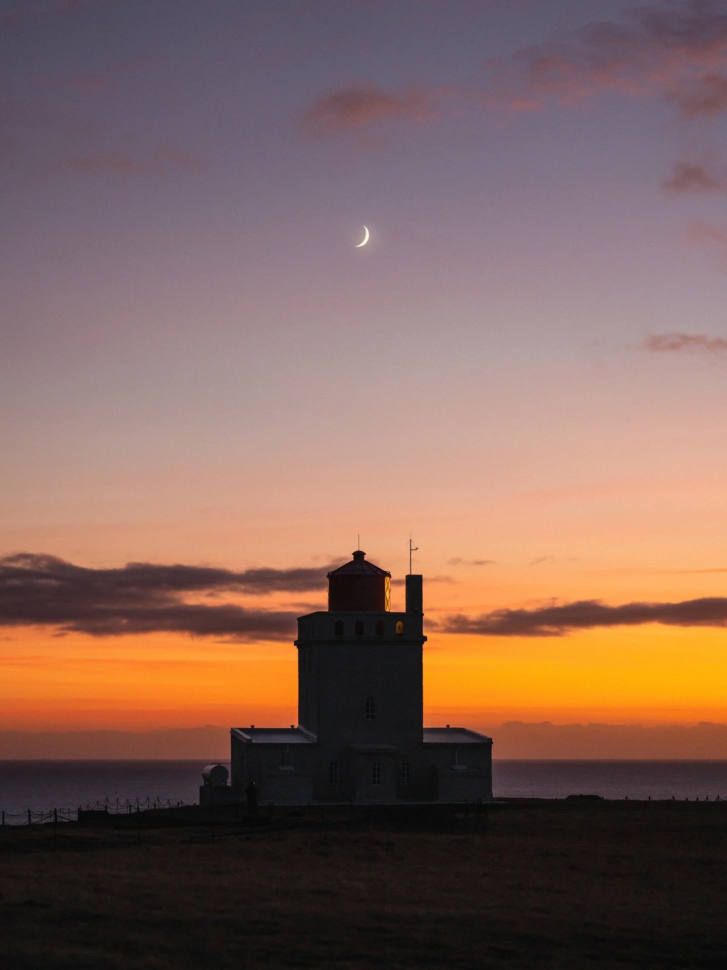 Sunset, moon, and the lighthouse at Dyrh&oacute;laey all showing off 🌅
Have you been up there?