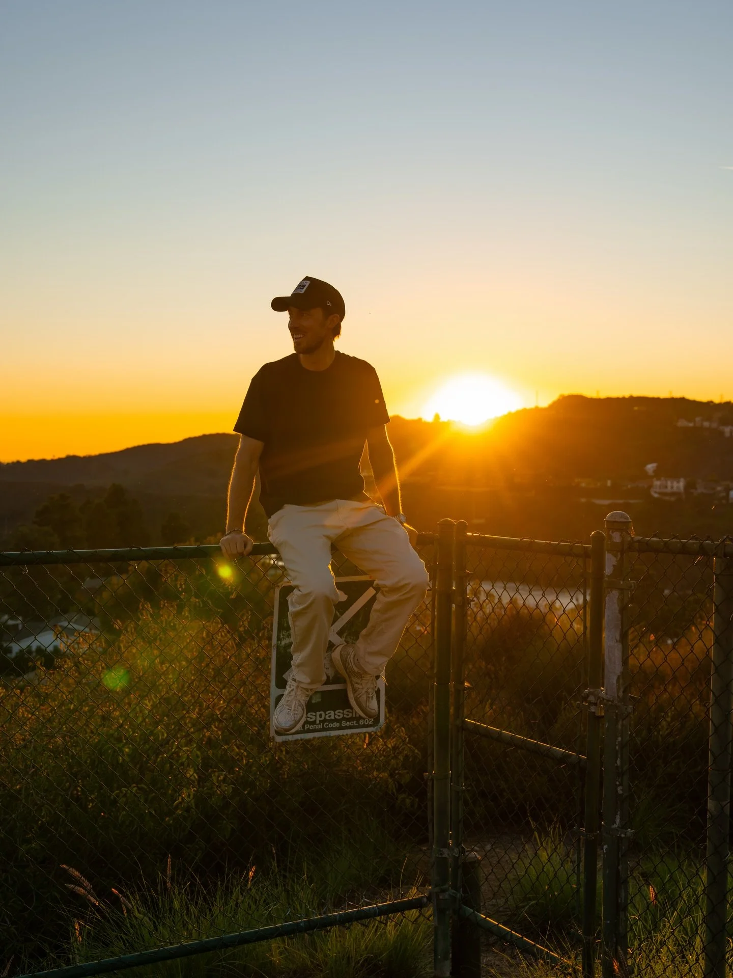 Good old LA life 🏝️
Once a year @elationexperiences gathers a bunch of us creators in one place for Friendsgiving. It&rsquo;s a long trip from Iceland, but every time I land here I&rsquo;m reminded why it&rsquo;s worth it ❤️ Grateful to be part of t