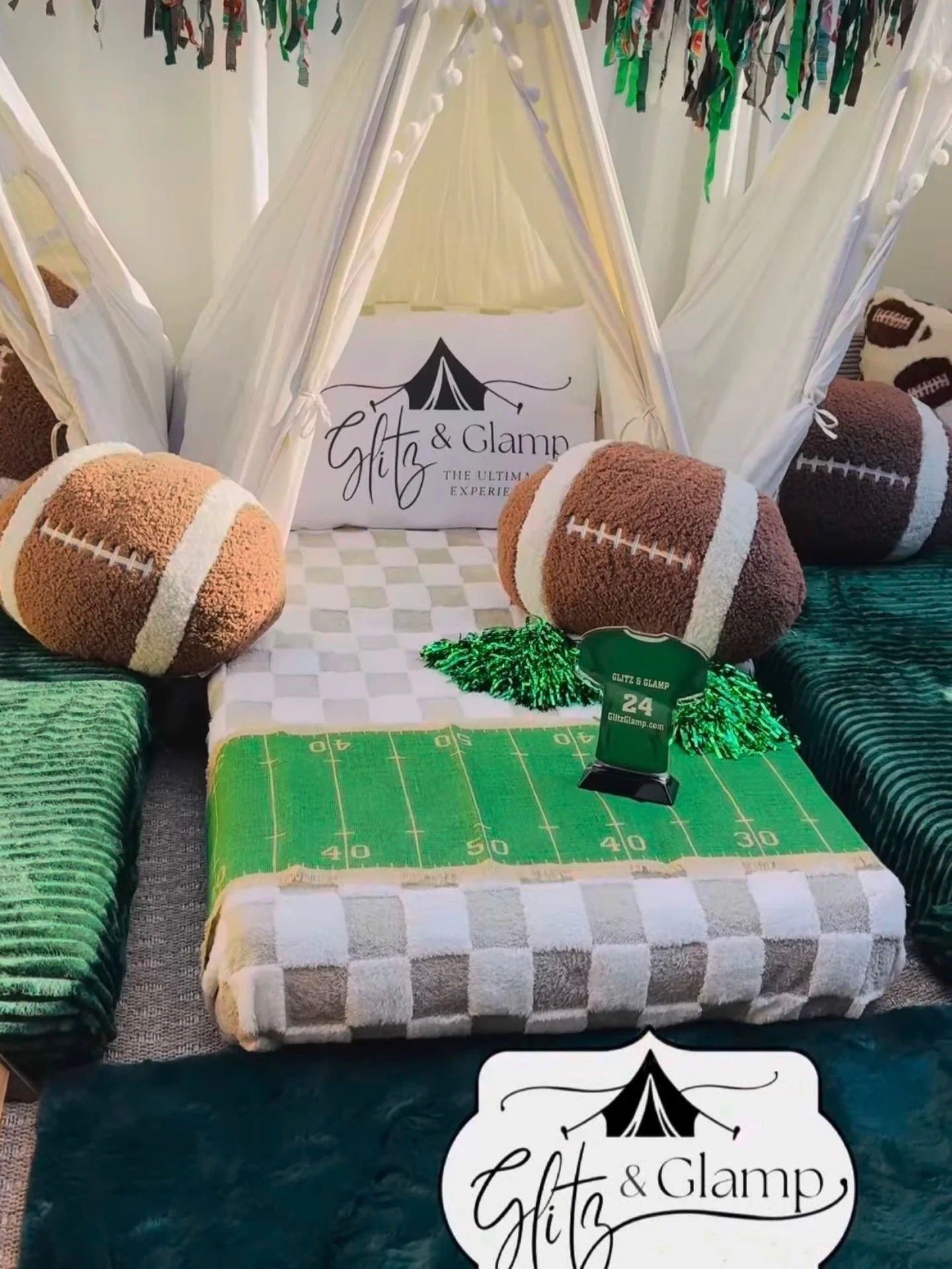 Where effort shines, everyone wins. 🏈✨
&mdash; Glitz &amp; Glamp ❤️