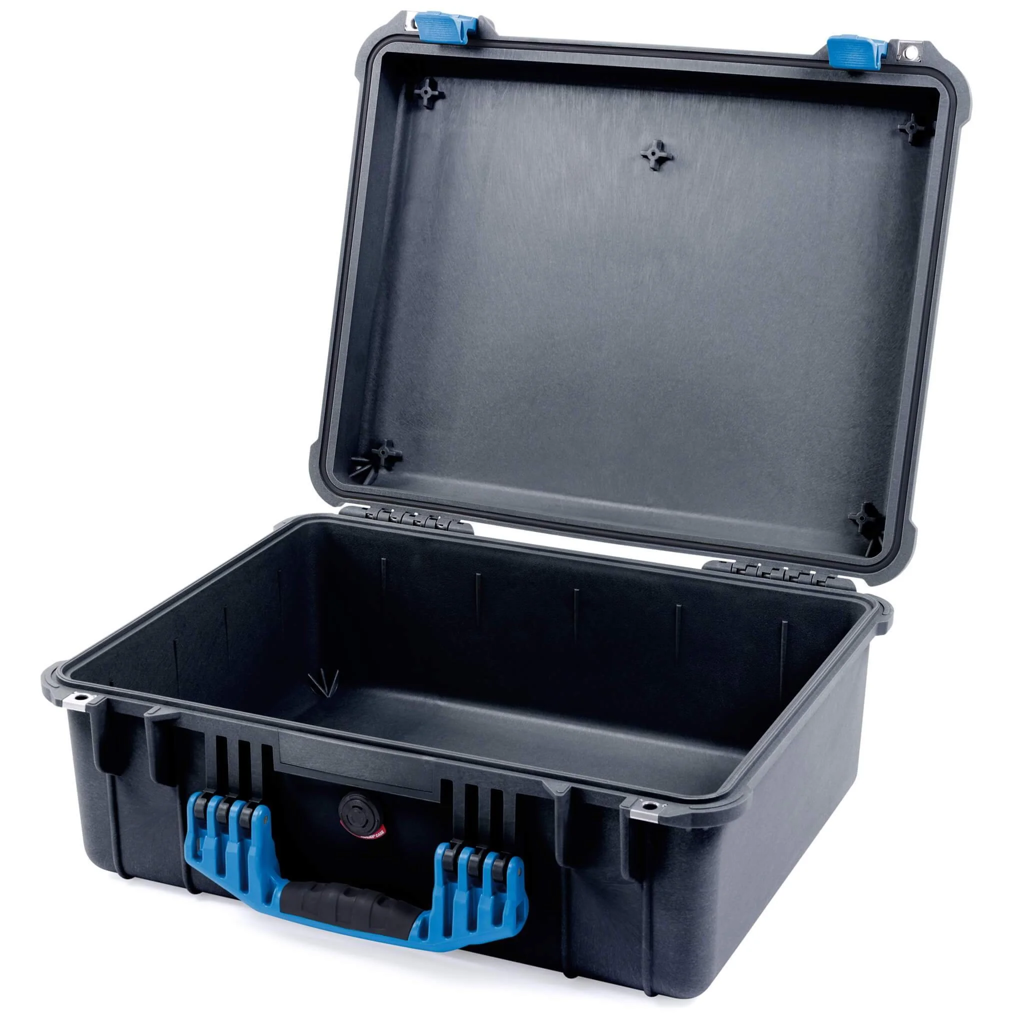 Pelican_1550_Black_Blue_Empty_5000x.jpg