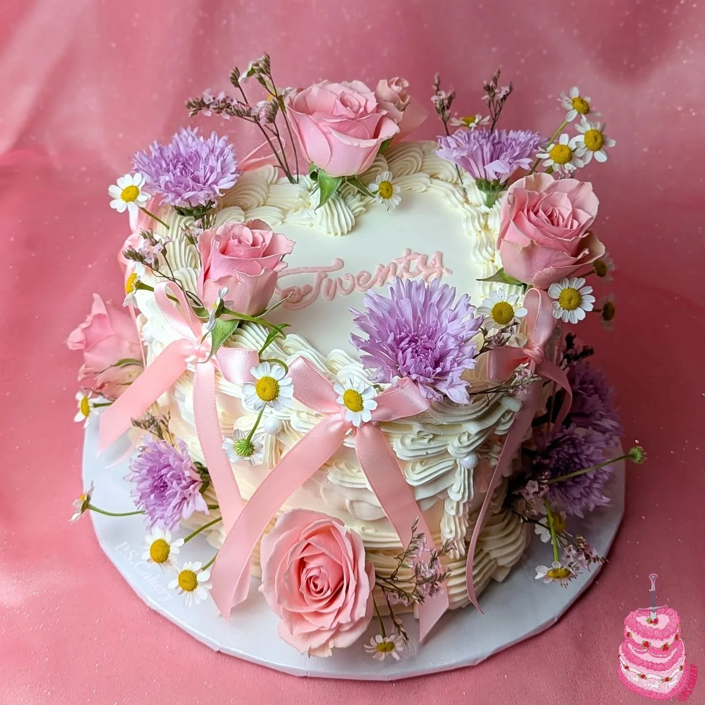 I can't believe I'm having to do this yearly reminder already, it's literally only March but the heat is already going to be in mid 90's by this weekend, so: friendly reminder, my cakes are made of butter!!! There's butter in the actual cake itself b