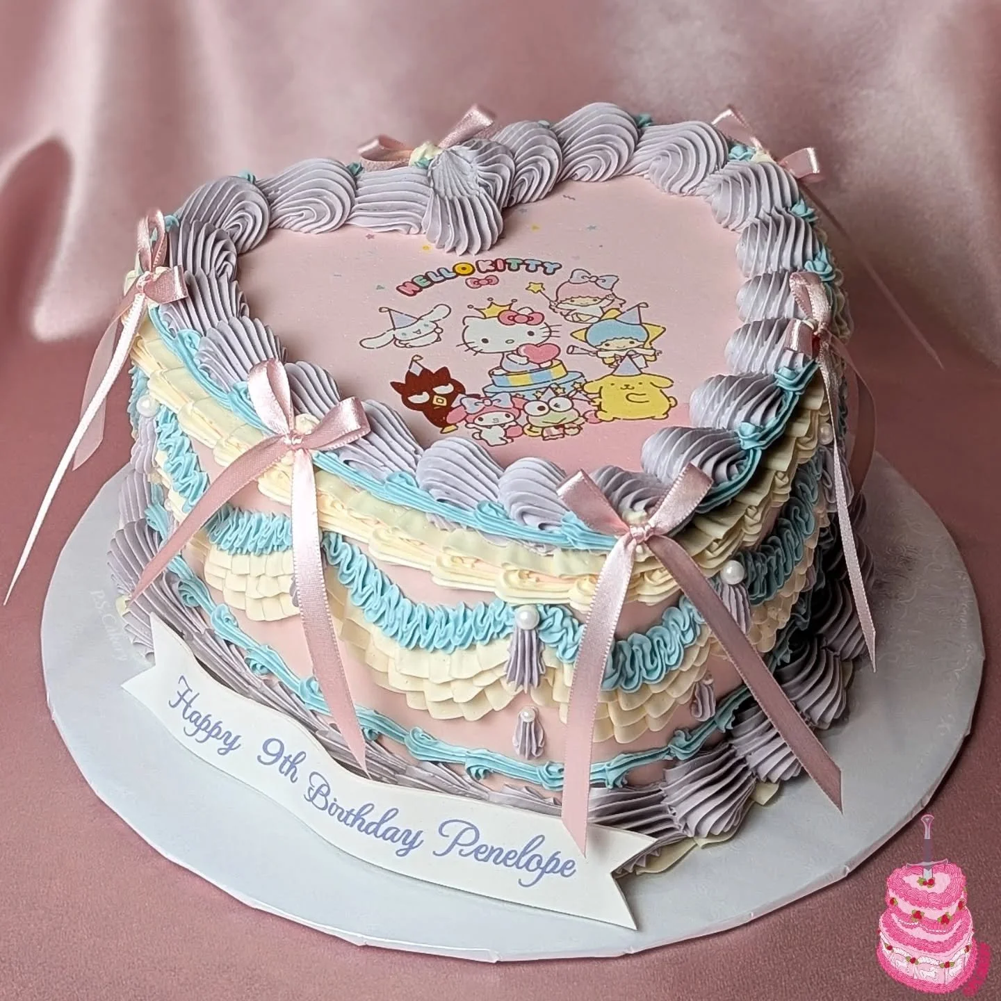 Hi!! My 🩷MAY🩵 custom cake books will be opening this Wed. (4/1) @ 5:30p.m. ✨

April still has availability from the 15th-30th! But just wanna mention for those that might be new here, I reccomened getting your order in sooner rather than later if y