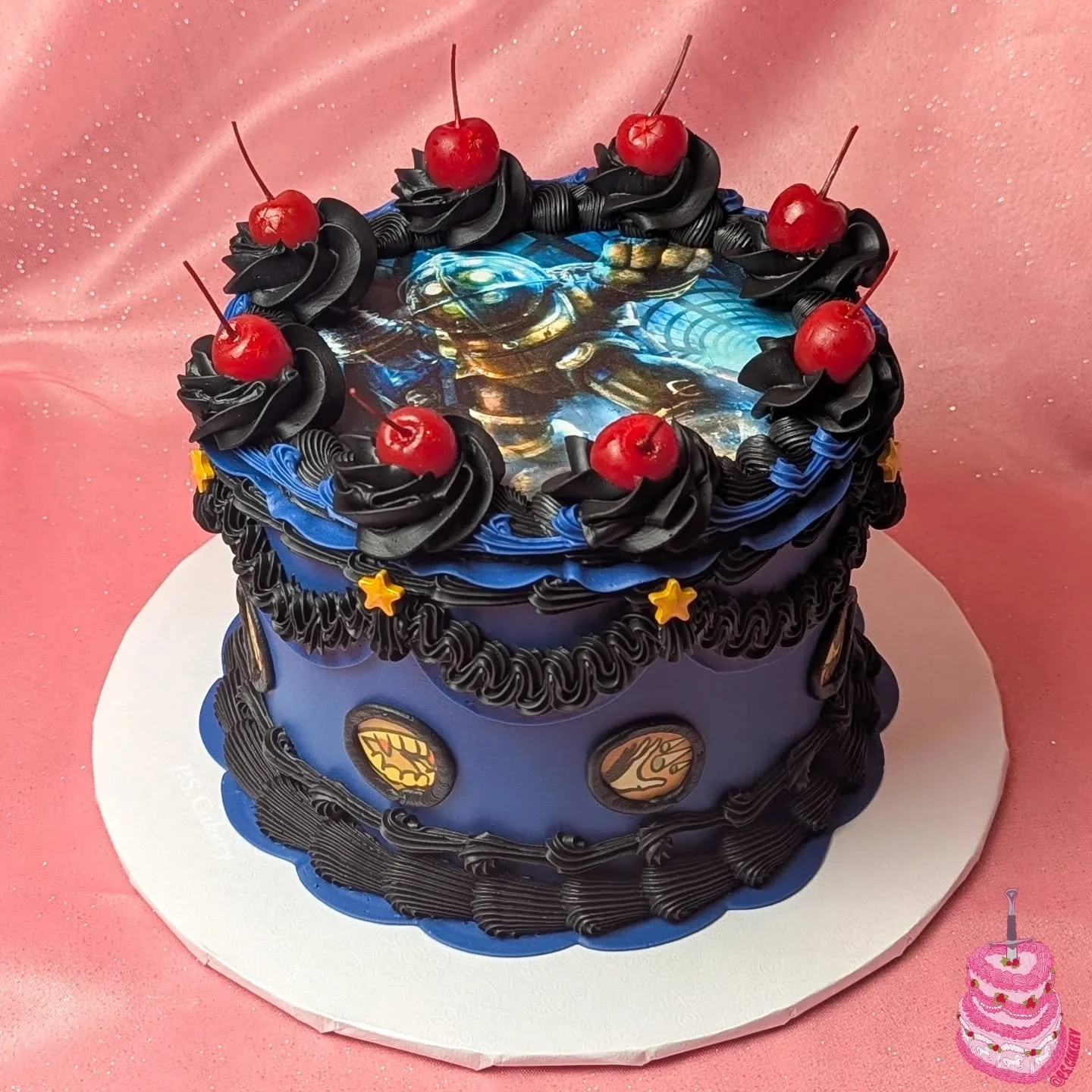 Big Daddy BioShock cake for one of my awesome regular clients! 💙💉🐠

I had so much fun with this cake!! I actually only ever played through the first BioShock game, and when I was thinking about the design for this cake I was really drawn to the ar