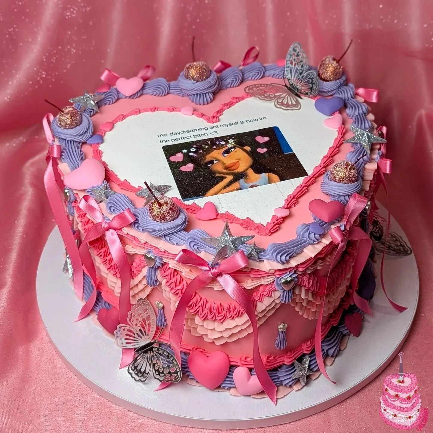 P.S.Cakery is now officially taking 🩷July🩷 custom cake orders, link in bio to book ✨

Also HUGE shout out to @geminicakedesign and her gorgeous Bratz themed cakes!!! Her cakes were a huge I so for mine!! And I ofc always try to come up with my own 