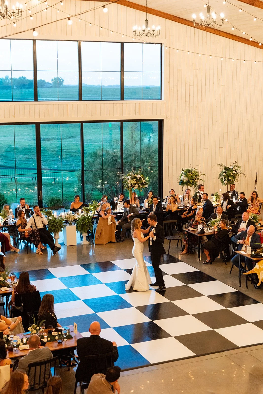 Britt&AustinWeddingPreview-199.jpg