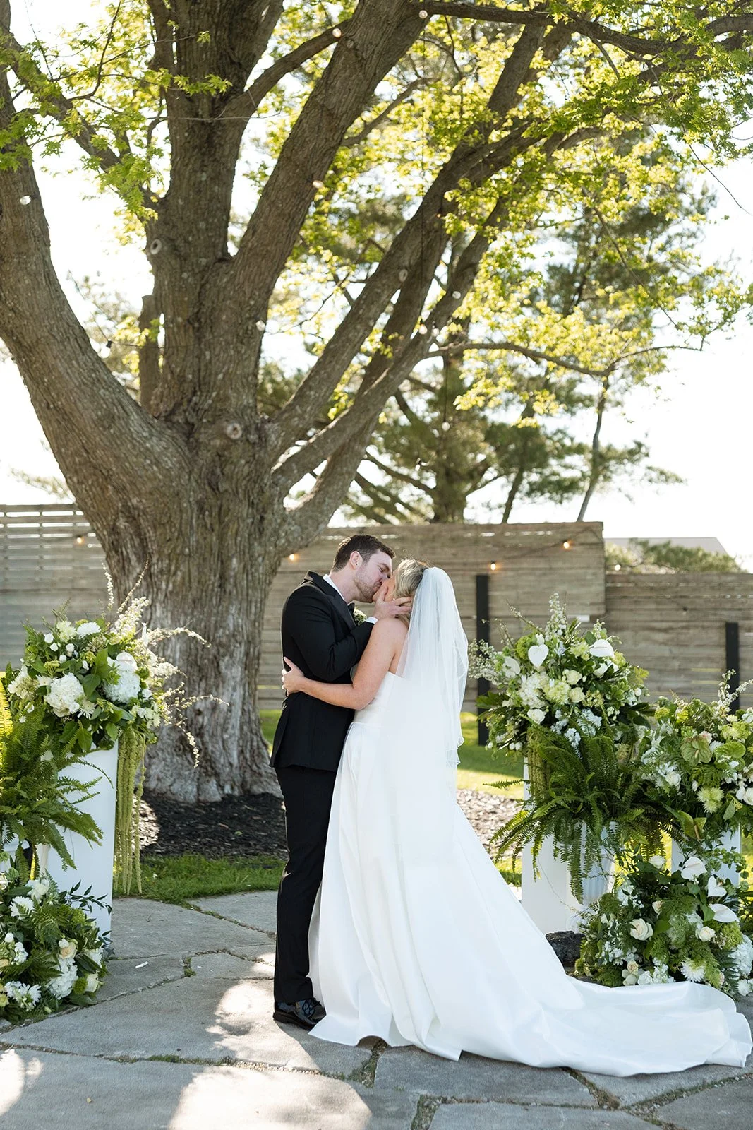 Britt&AustinWedding-760.jpg