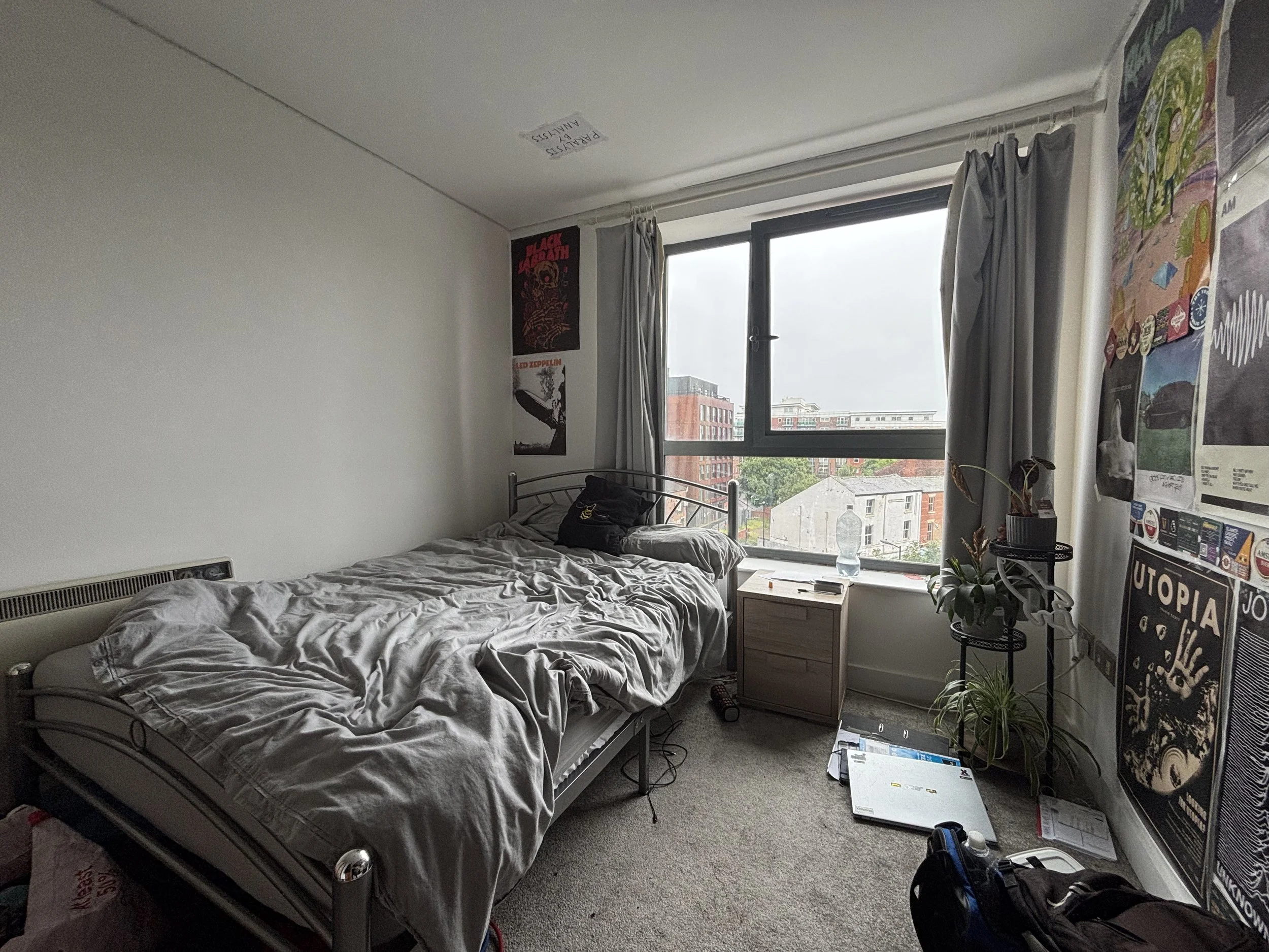 200 West One City, City Centre