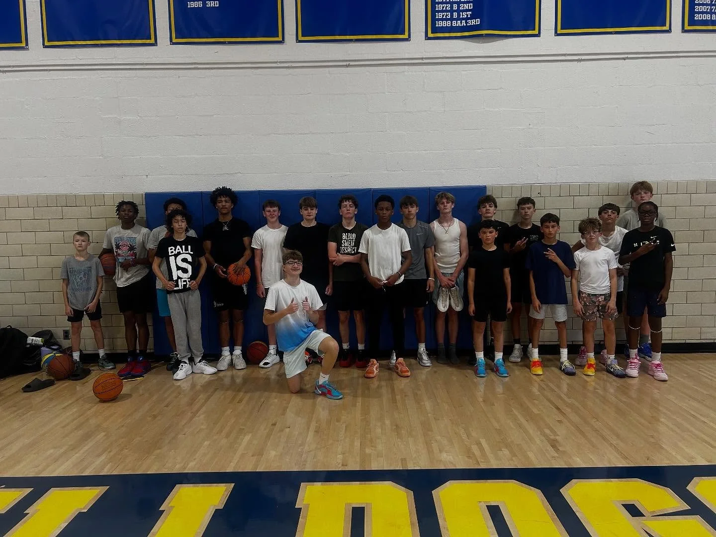 A big shout out to everyone who came through today for our tryouts! We are excited to see some new athletes and some of our returning athletes! We will host a second round of tryouts to finalize our rosters for the spring and summer session on Februa