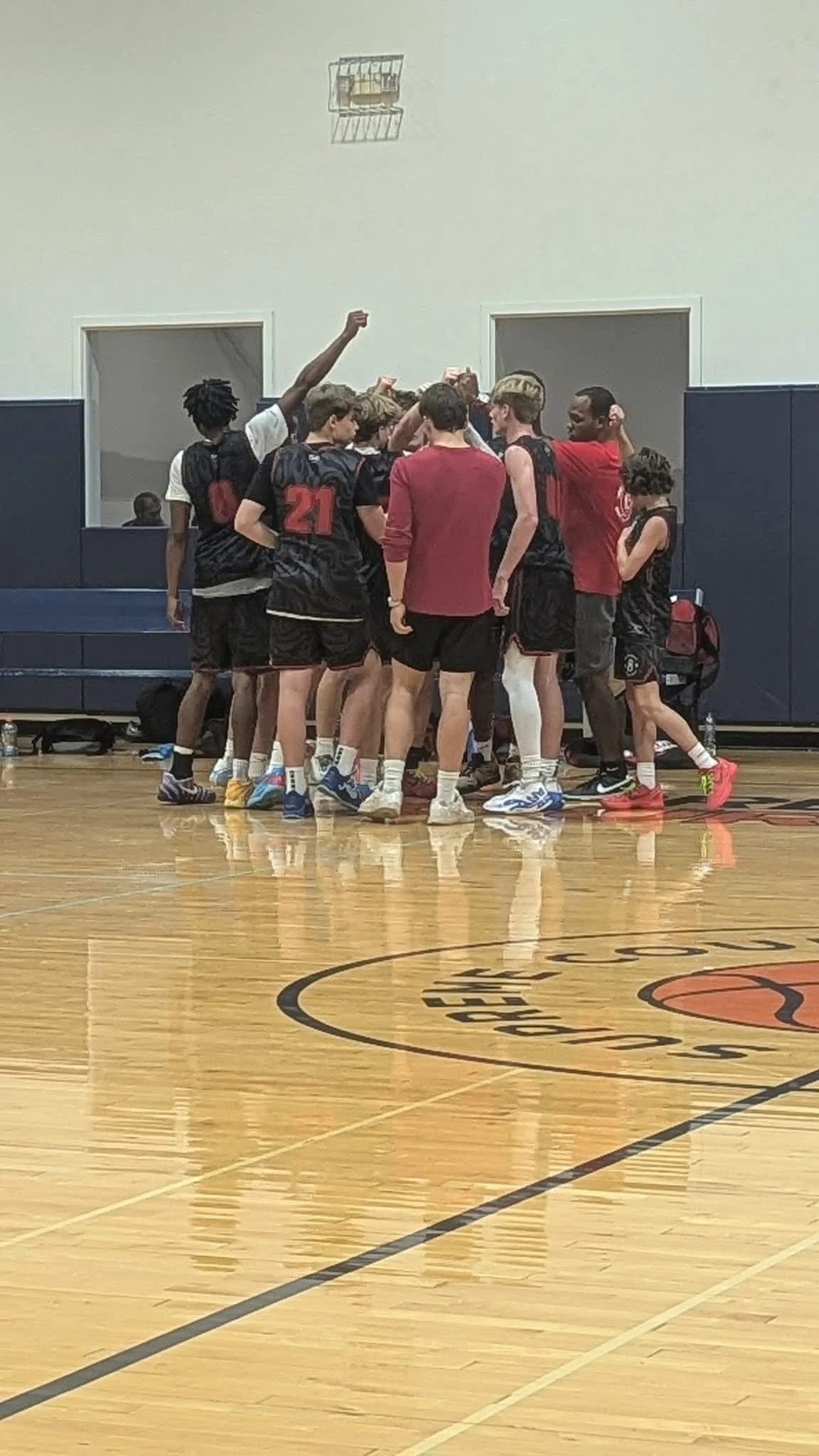 15u in aurora during fall season