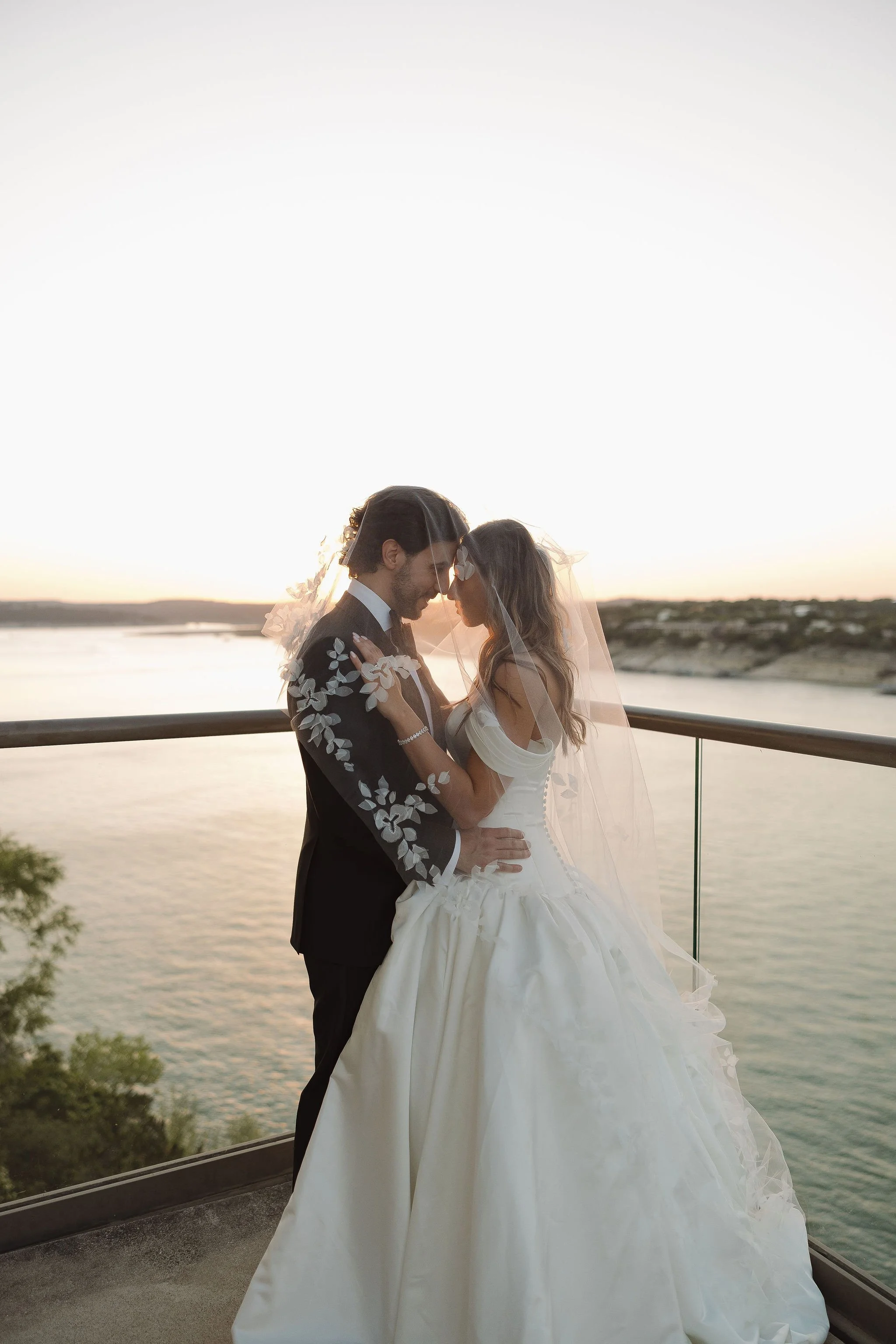 Noor & Mo | Lakeway Resort & Spa