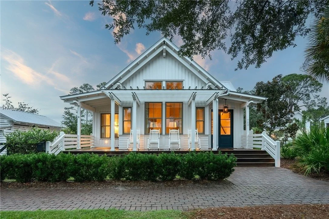 Artist Cottage at Moreland Village