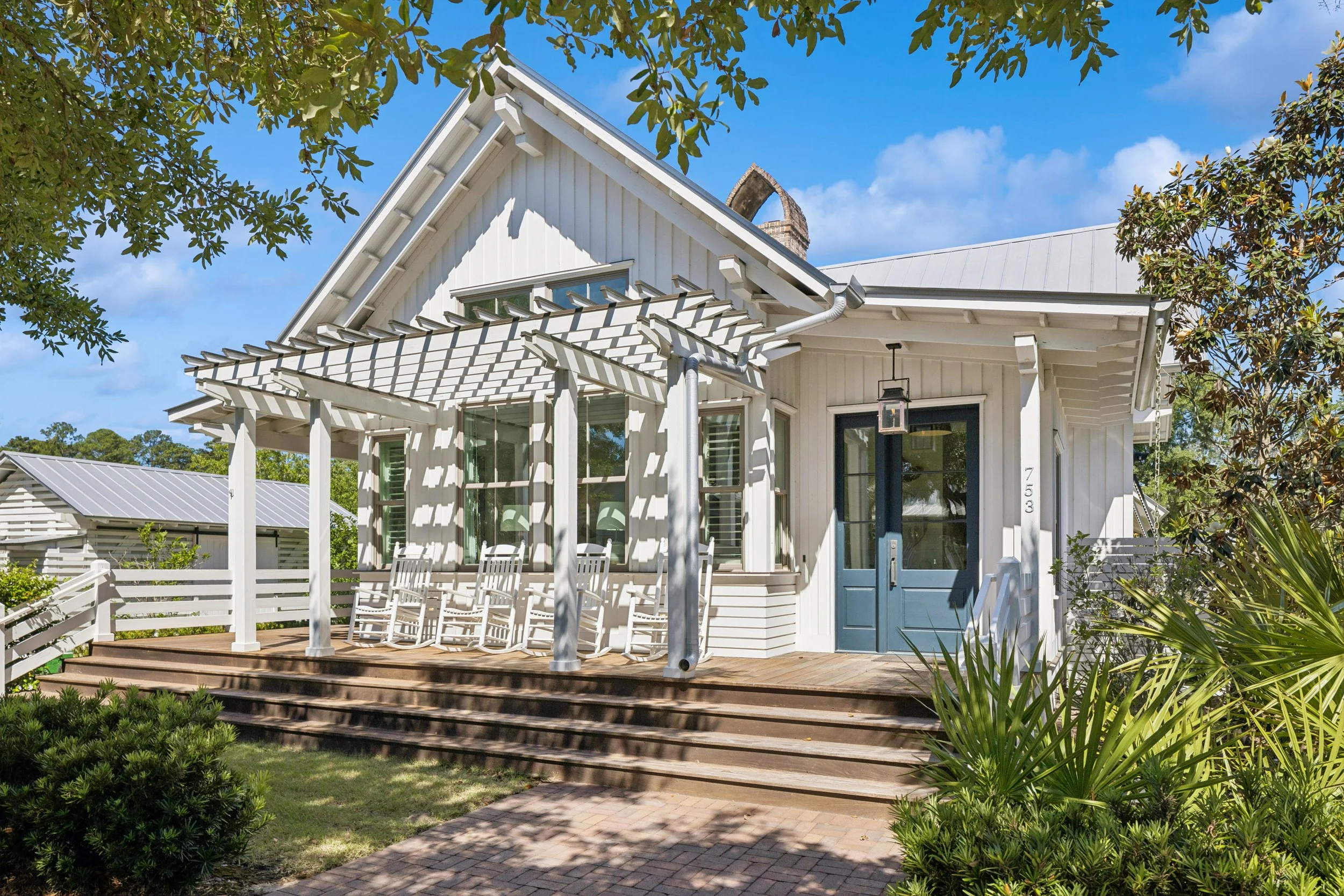 753OldMorelandRoad-IslandHouseMedia-0004.jpeg