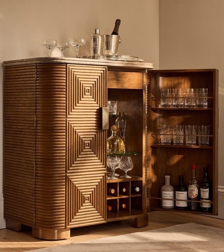 10 Creative Ideas on how to Style your Bar Cart to make it Chic and Stylish.