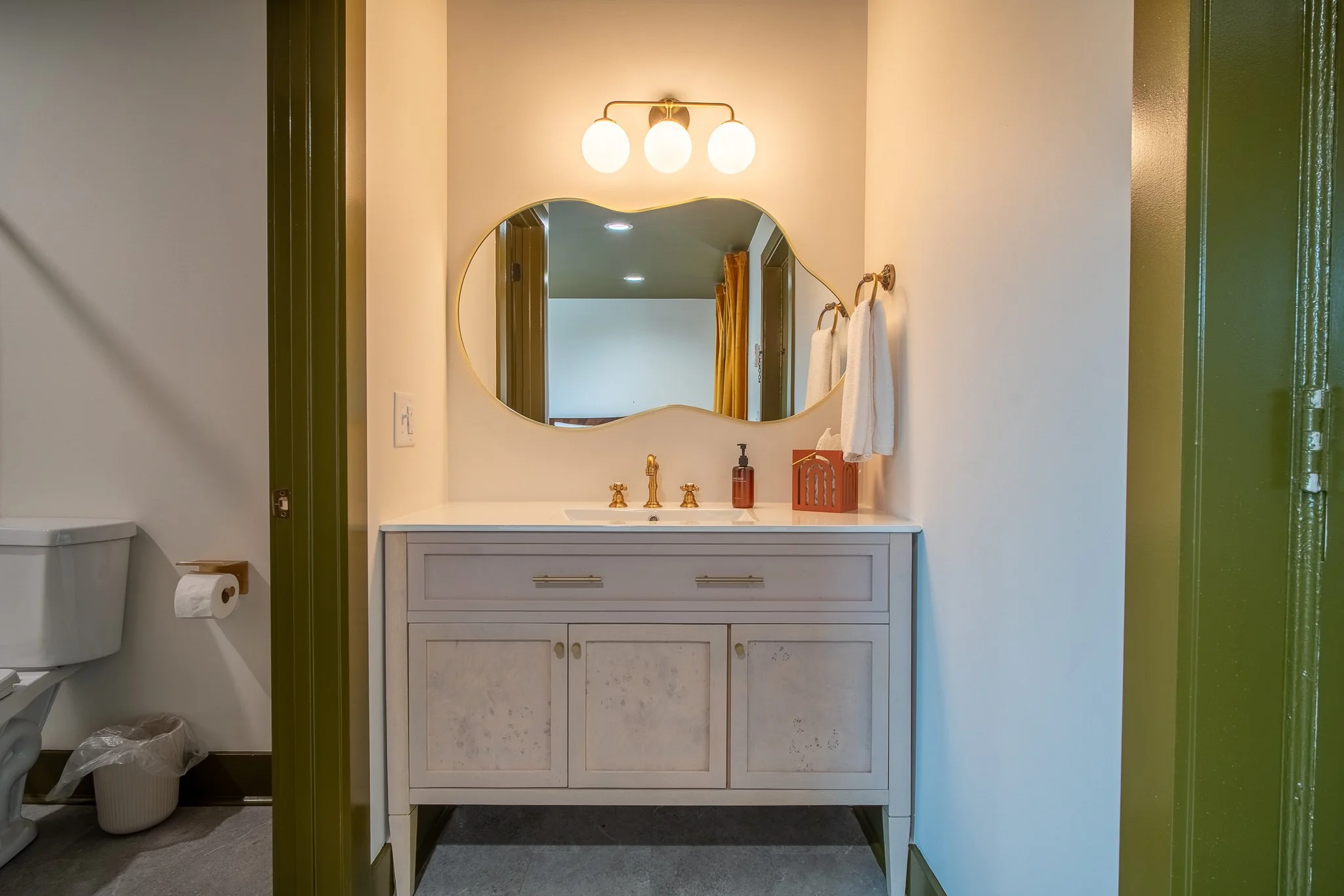 DEF09630-HDR.jpg