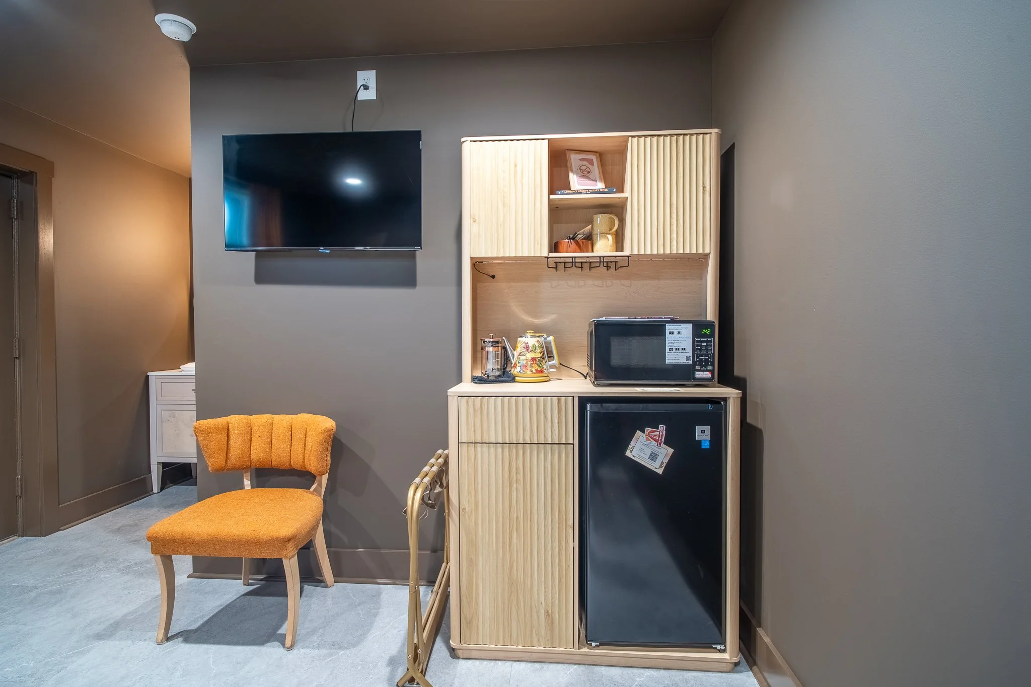 DEF09600-HDR.jpg