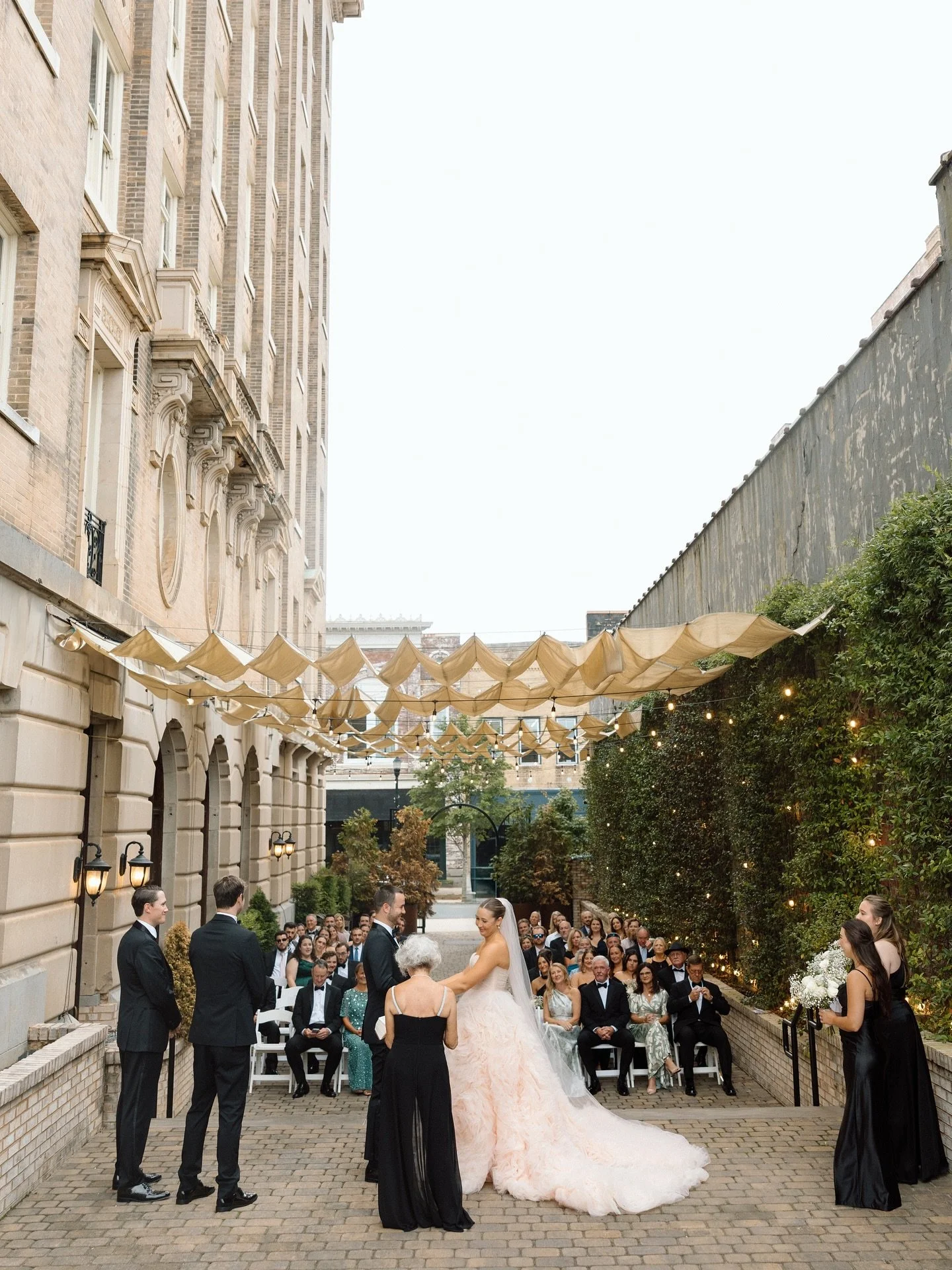 Amanda&rsquo;s wedding dress was nothing short of iconic // breaking the norms and leaving all here guests in awe as she walked down the aisle.

Mr. + Mrs. Bush 💘
.
.
.
.

#ncweddingphotographer #charlottewedding #charlotteweddingphotographer  #char