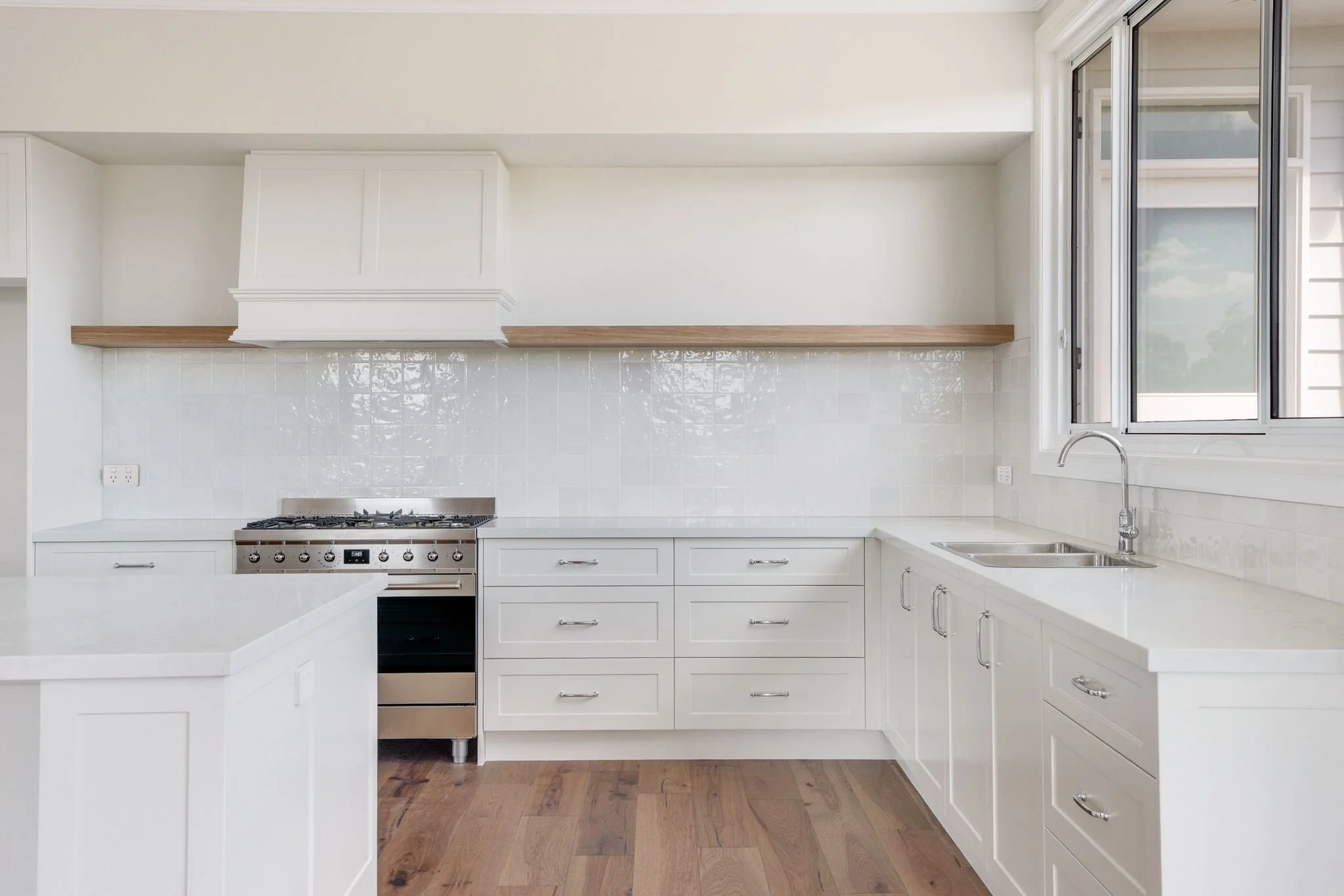 Design and Construct Builder in Gledswood Hills