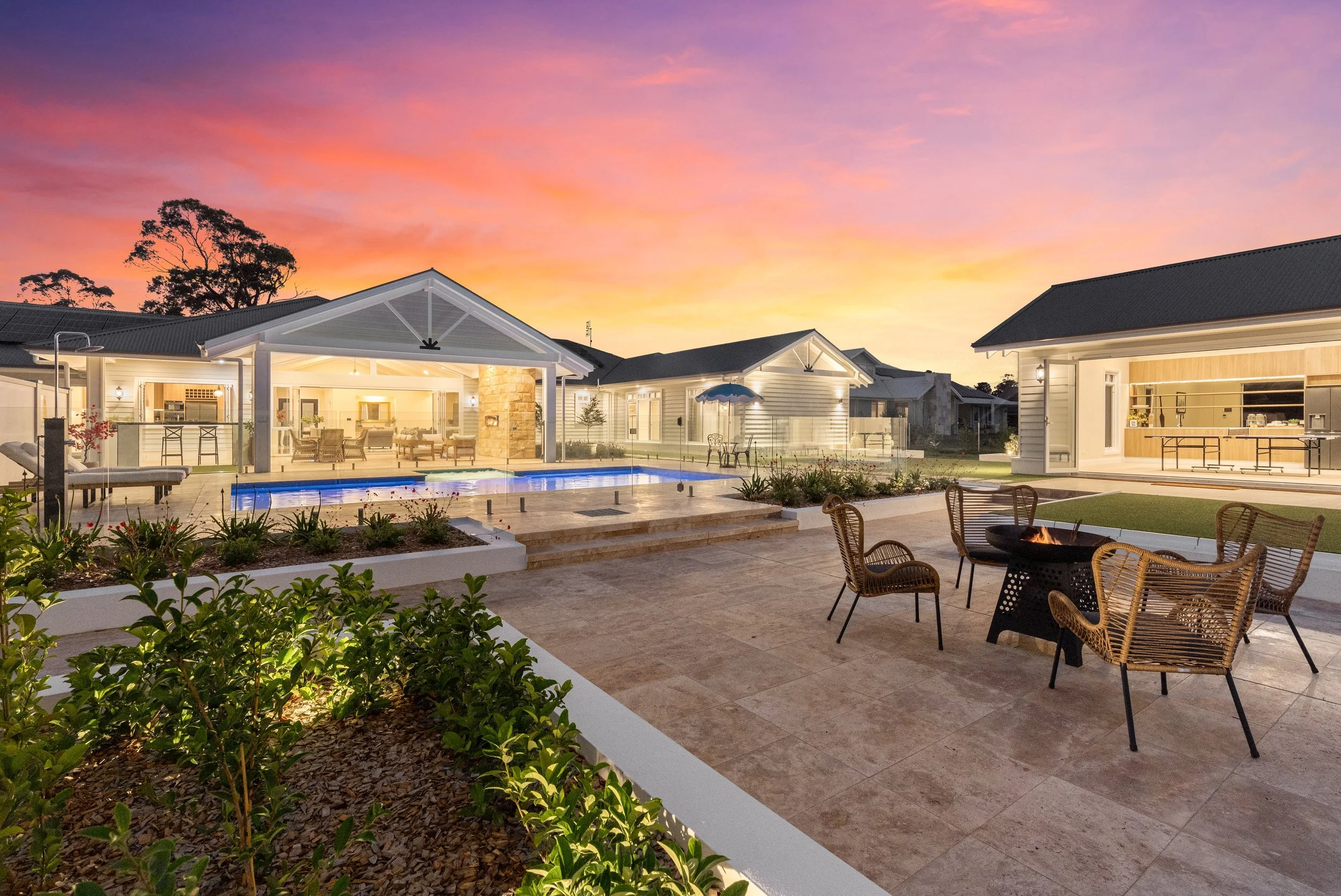 Custom Home Builder in Catherine Field