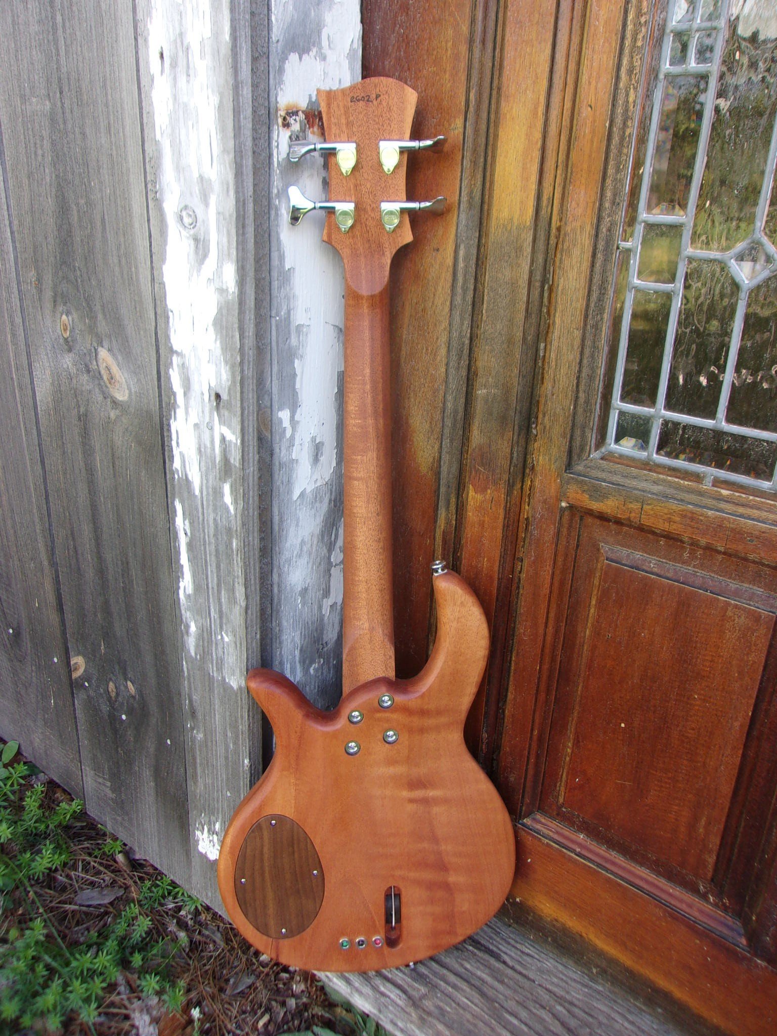 2602w.JPG