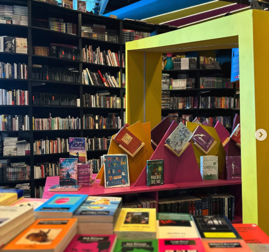 KitaPenas Books and Bistro