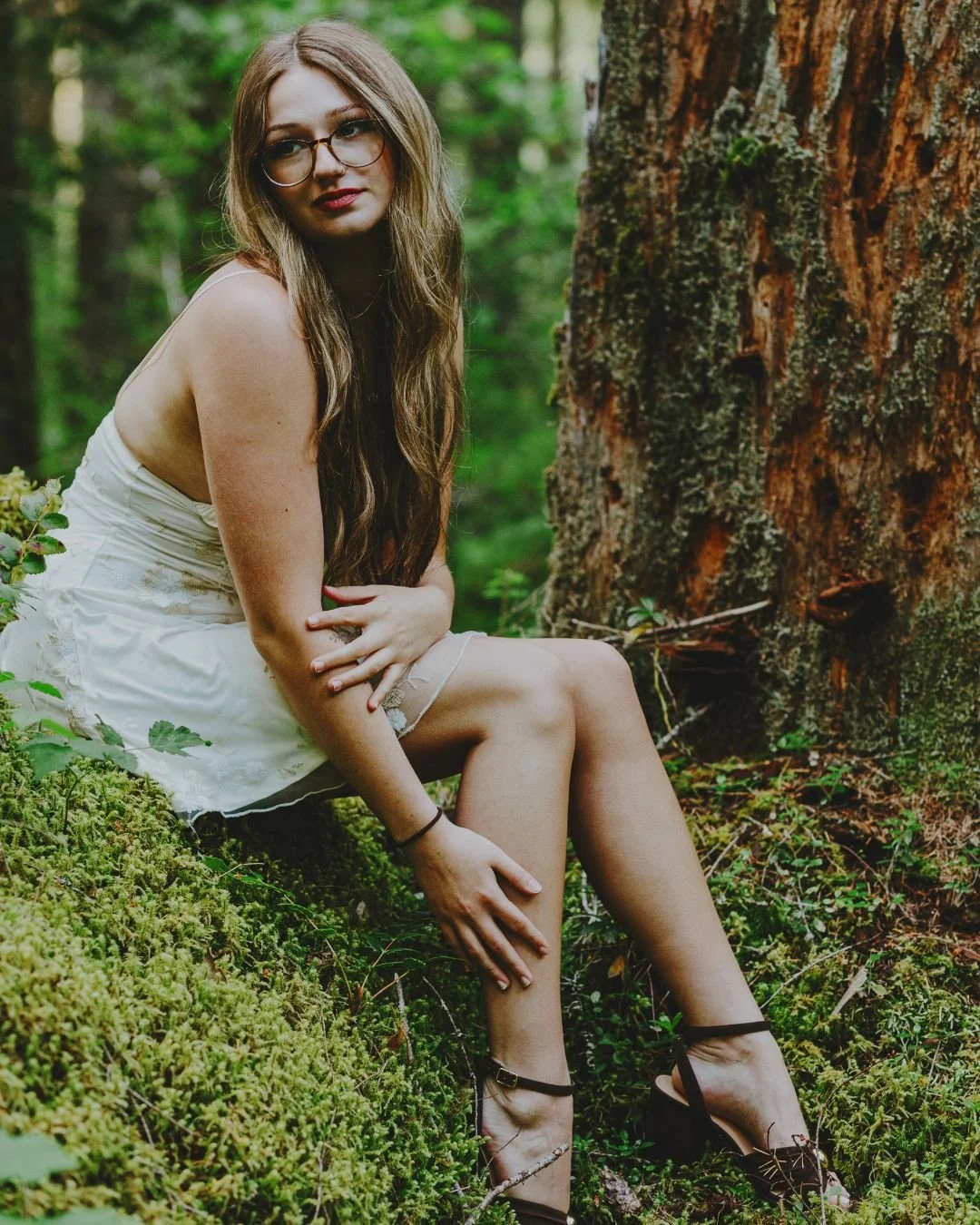 Bend-Oregon-photographer-forest-photos-by-LoveChel-16.jpg