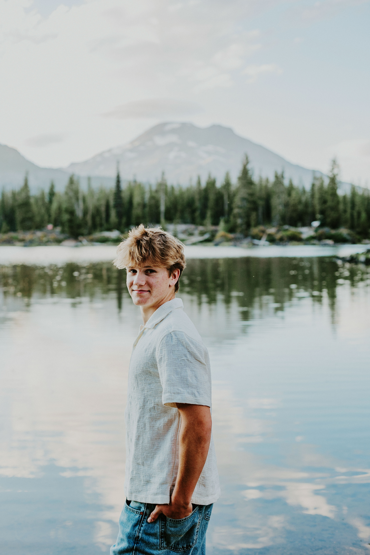 LoveChel-senior-photographer-Bend-Oregon-4.png