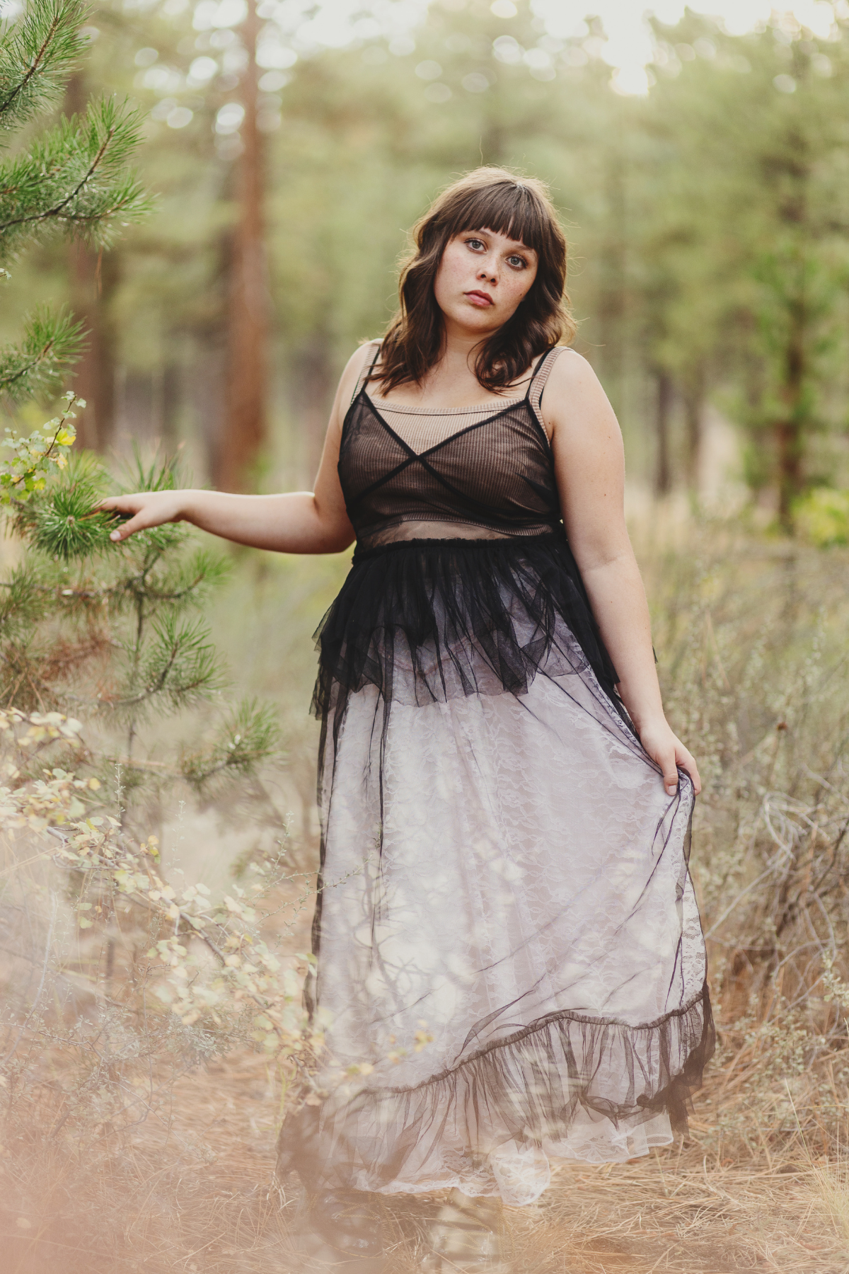 LoveChel-senior-photographer-Bend-Oregon-10.png