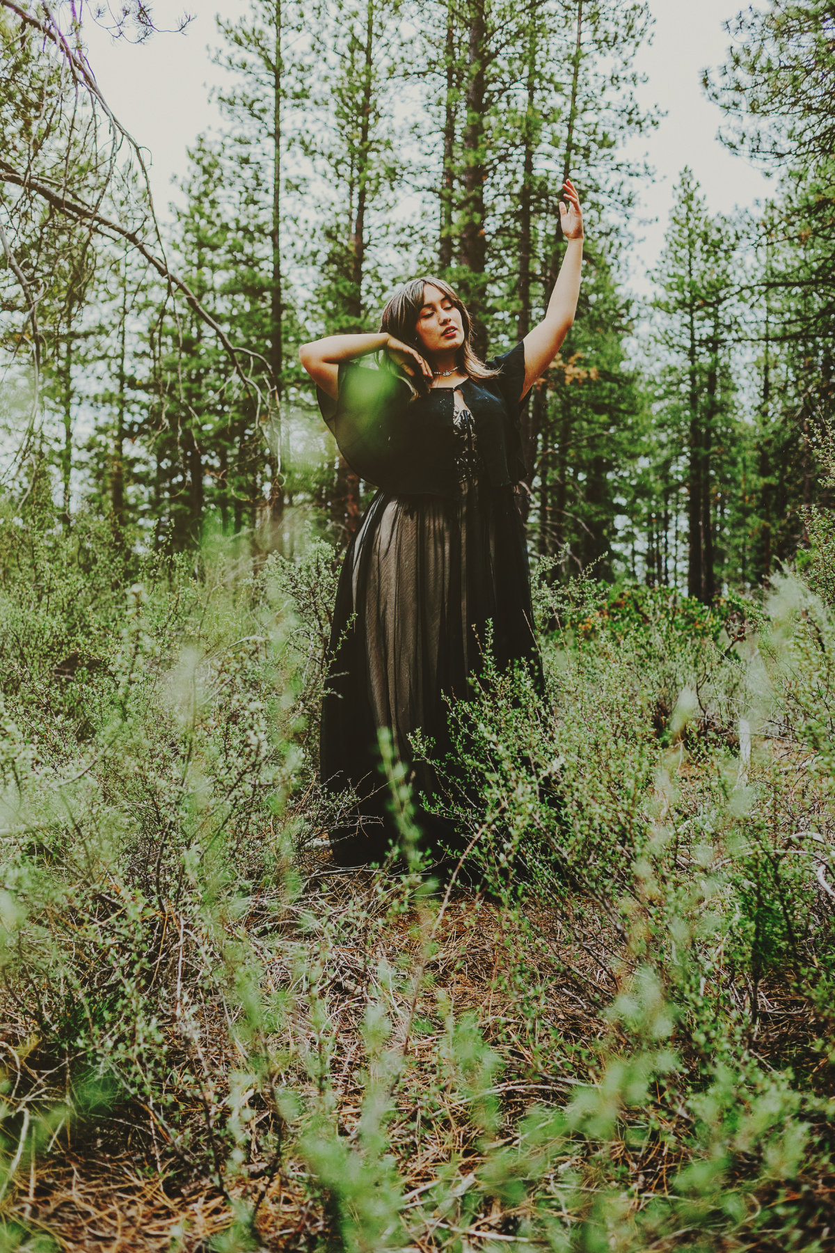 LoveChel-senior-photographer-Bend-Oregon-28.png
